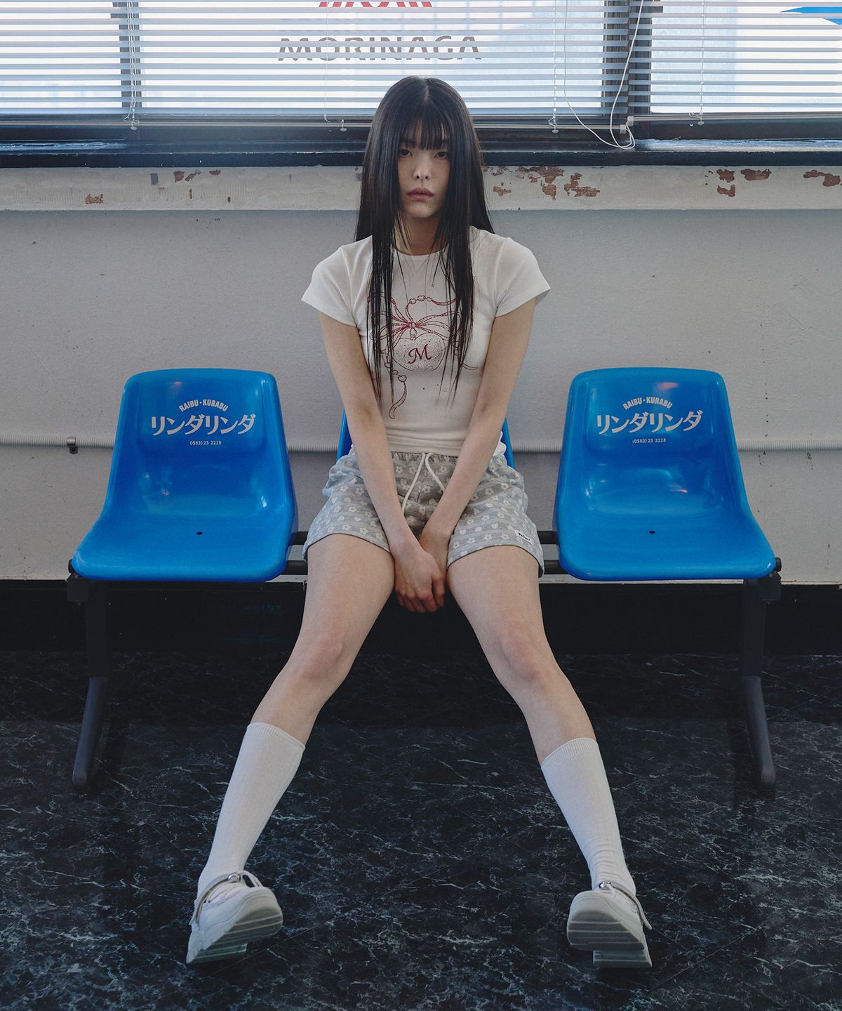 미헤브(MIHEV) M 하트 팬던트 반팔 티셔츠 화이트