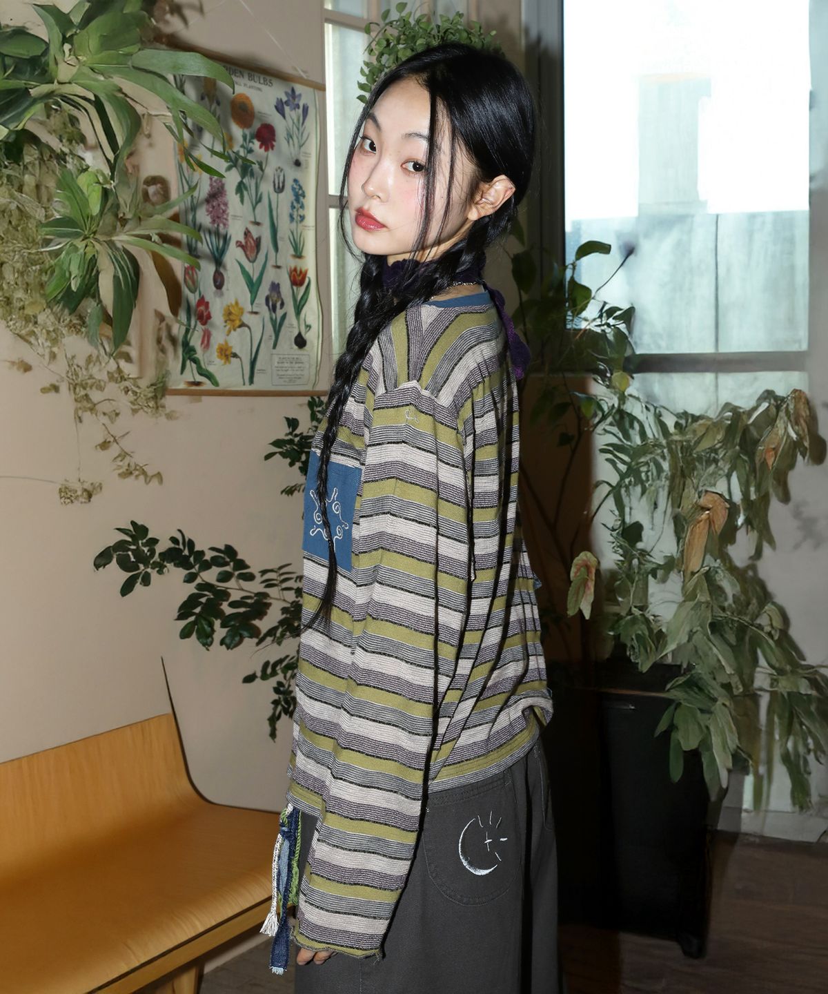 루나키후(RuNaKi'Hu') WXJ038 유야케 스트라이프 배색 가디건 (KHAKI)