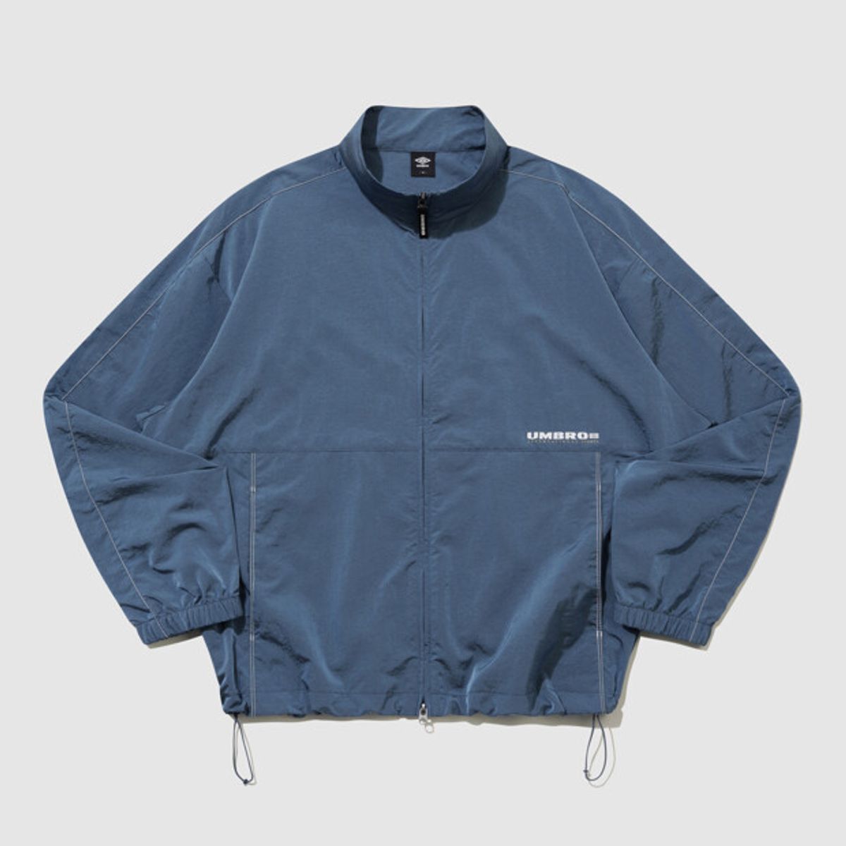 엄브로(UMBRO) 클래식 플러스 스탠넥 바람막이 자켓 블루 UR124CJK33