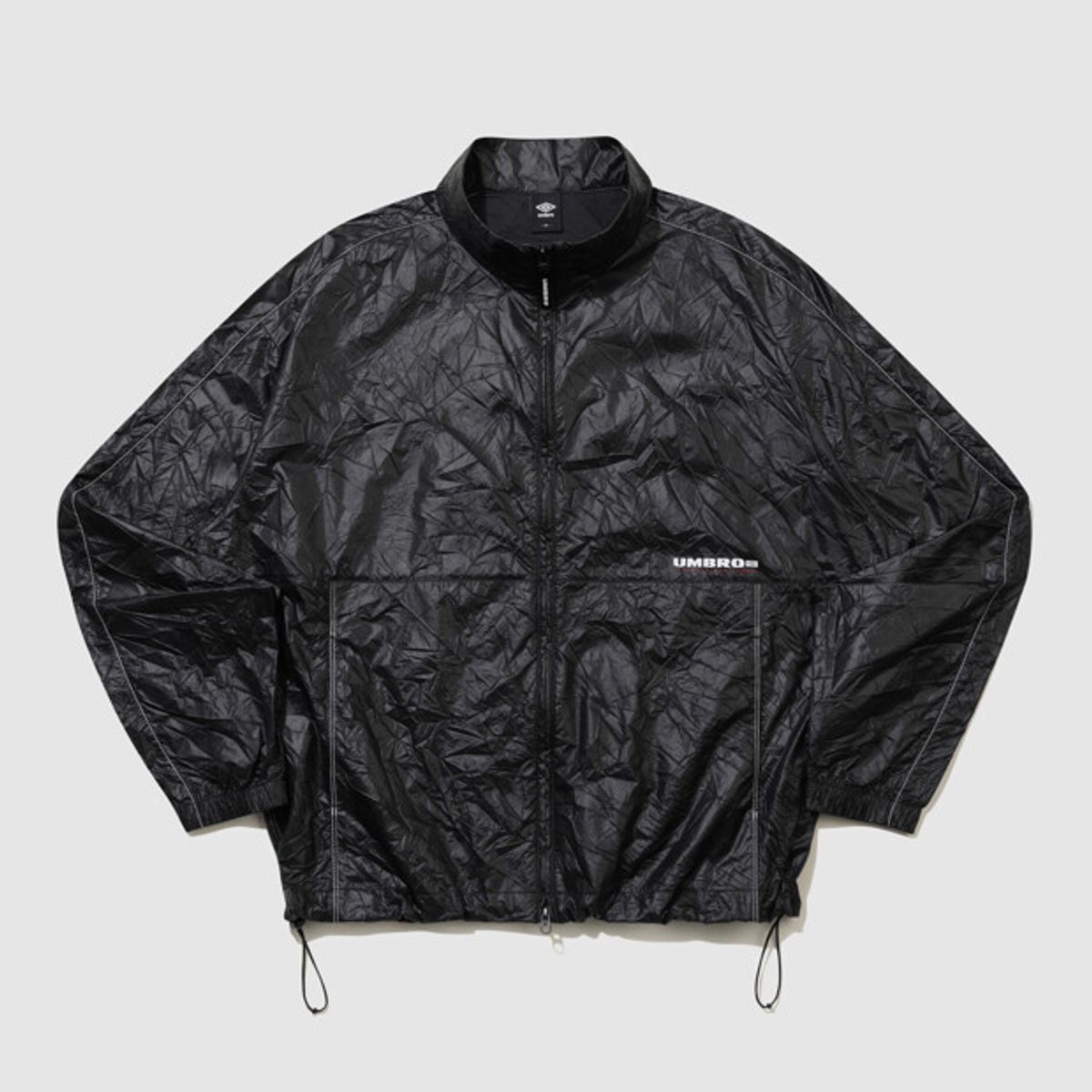 엄브로(UMBRO) 클래식 플러스 스탠넥 바람막이 자켓 블랙 UR124CJK33