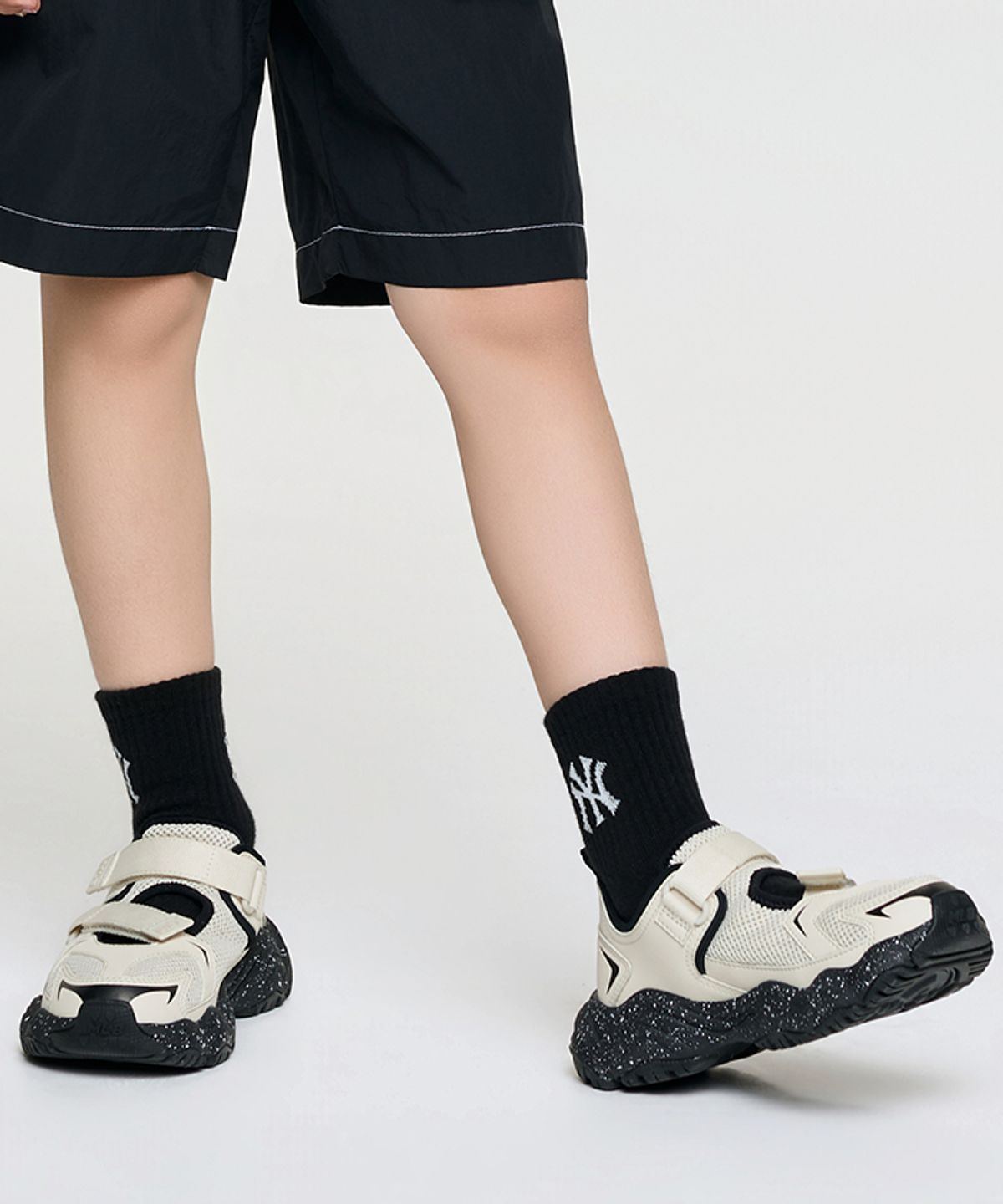 엠엘비 키즈(MLB KIDS) 카고 청키 글러브 NY (Ivory)