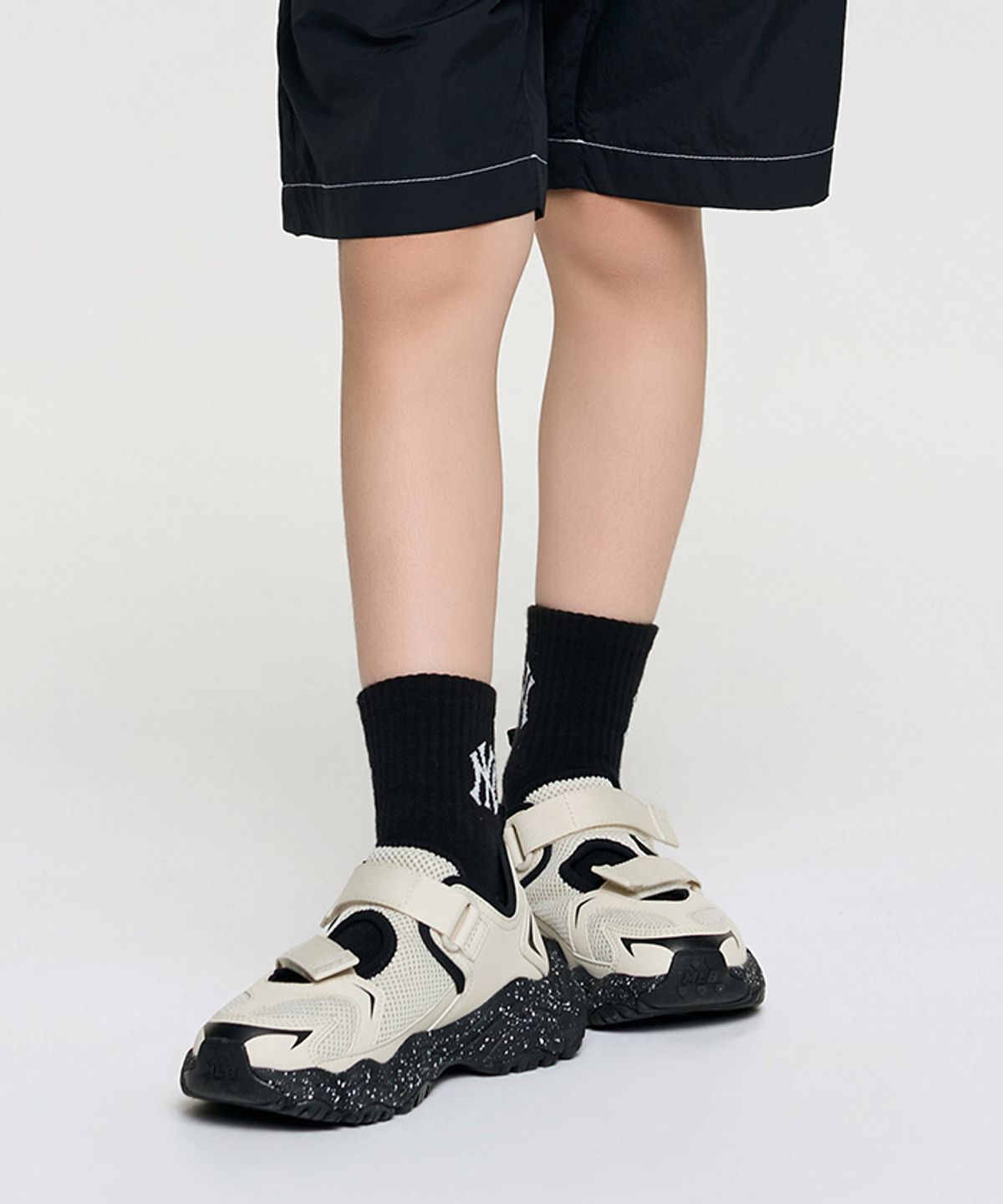 엠엘비 키즈(MLB KIDS) 카고 청키 글러브 NY (Ivory)
