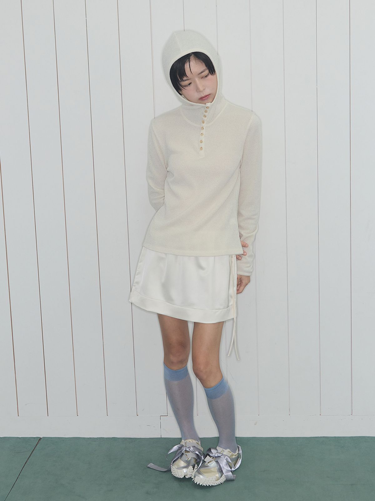 어펙션(AFFECTION) Satin Mini Skirt (Ivory)