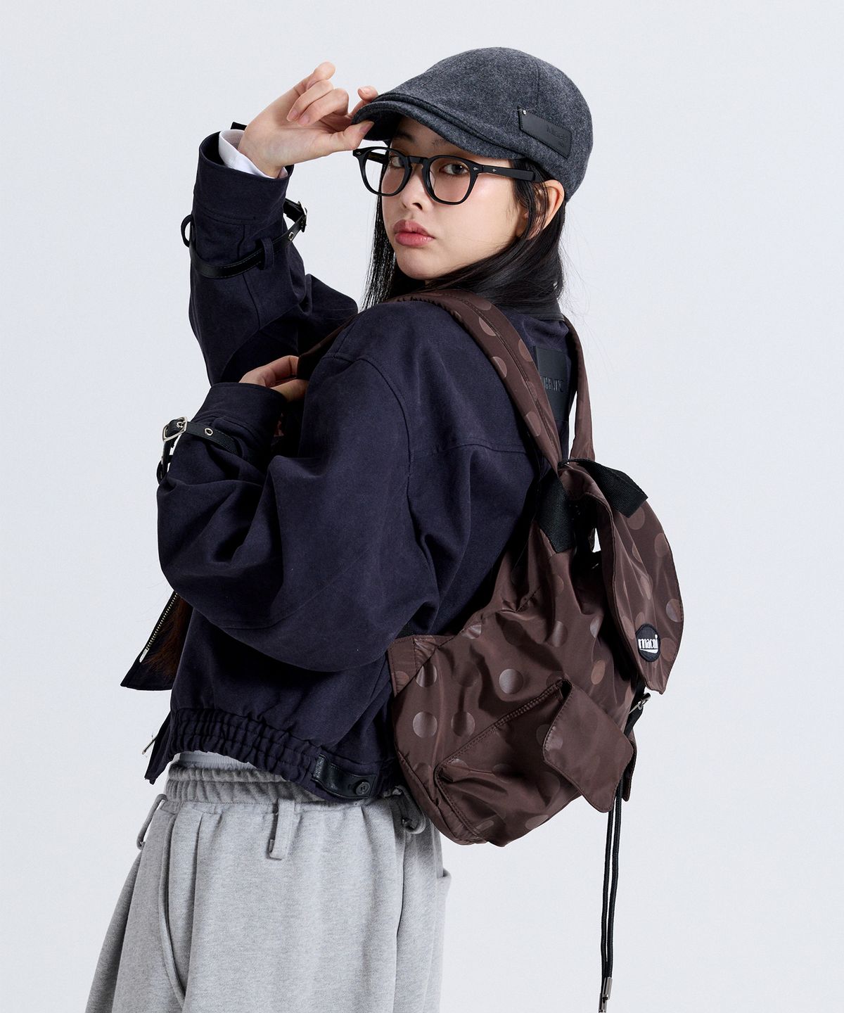 마크니(MACNI) POLKA DOT FLAP BACKPACK BROWN