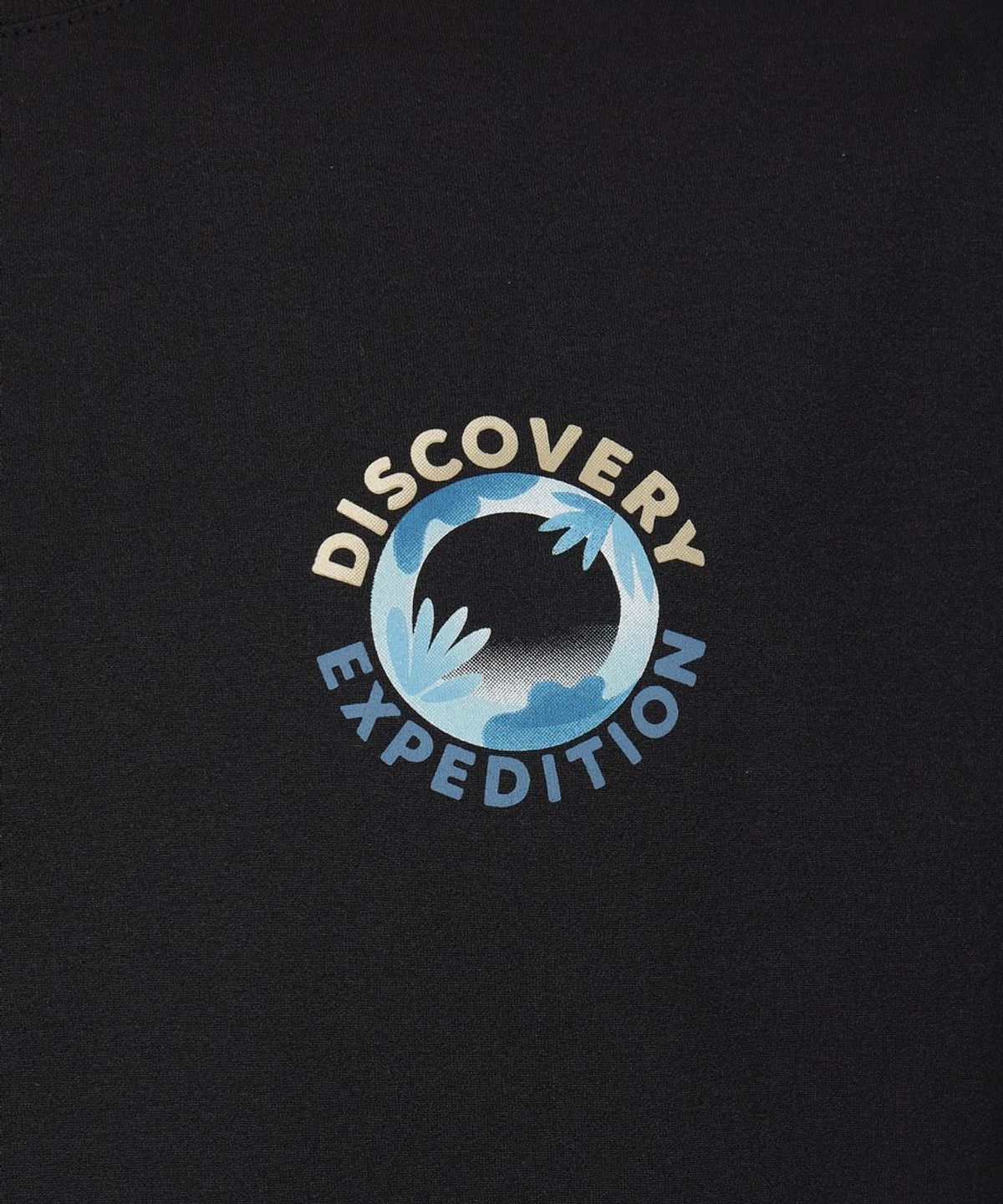 디스커버리 익스페디션(DISCOVERY EXPEDITION) 유니 스몰 리프 그래픽 반팔티셔츠 (BLACK)
