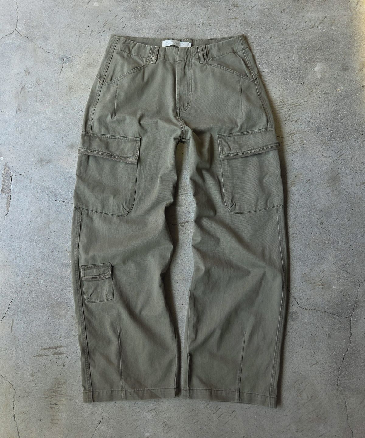 슬로우애시드(SLOW ACID) 오블리크 포켓 카고 팬츠 [카키]