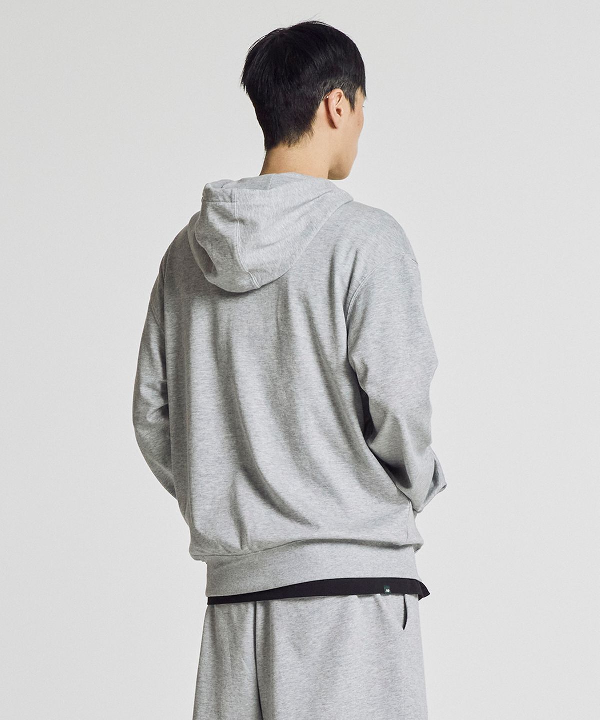 뉴발란스(NEW BALANCE) NBMDG21403 / UNI 에센셜 썸머 경량 후드집업 (GRAY)