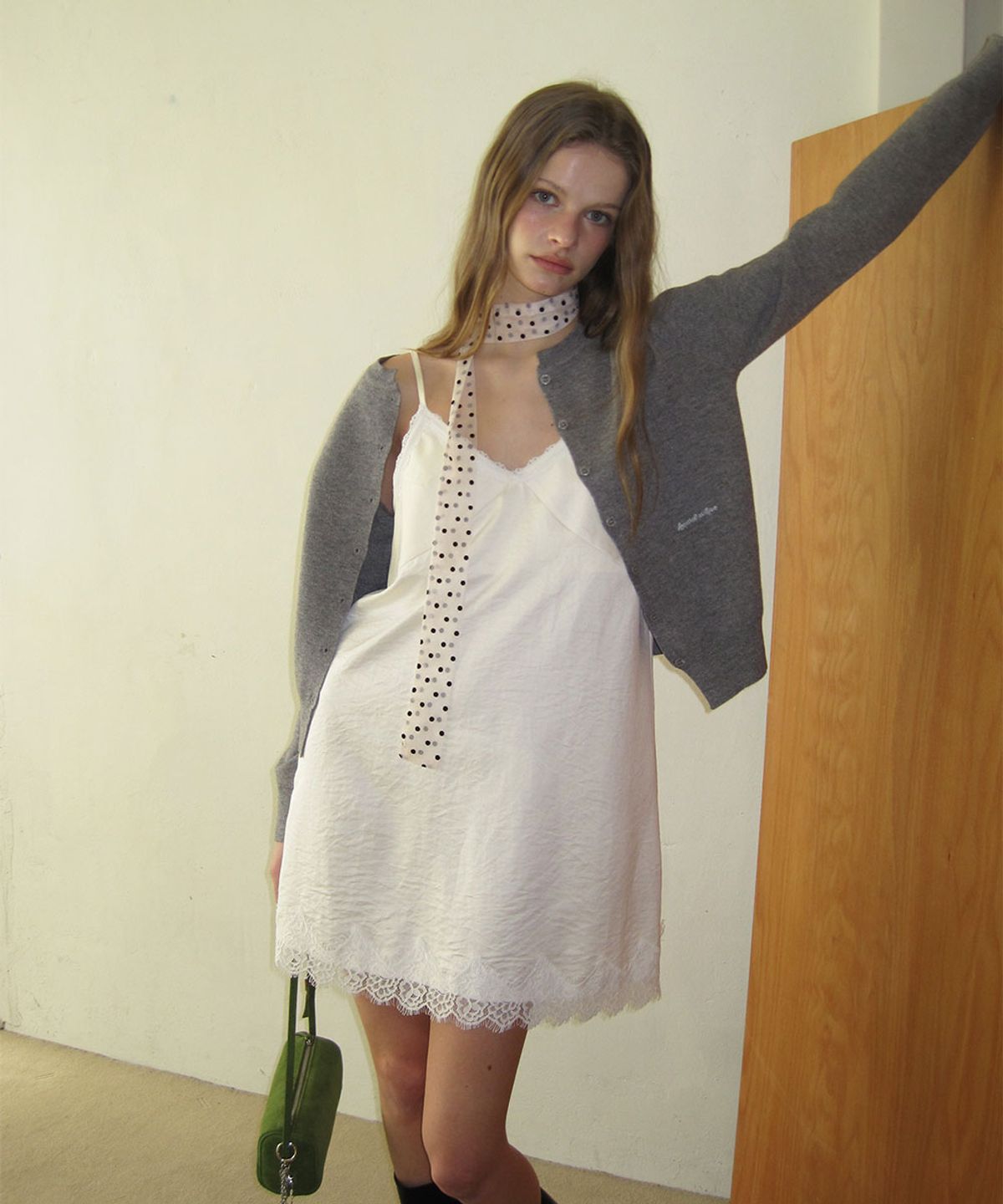 어패럴아카이브(APPAREL ARCHIVE) Kin dot scarf - Ivory