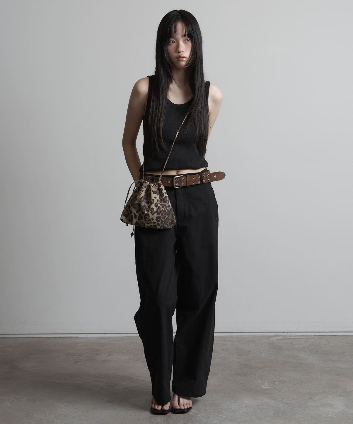 피넛루프(PEANUT LOOP) Leopard Pouch Bag Brown
