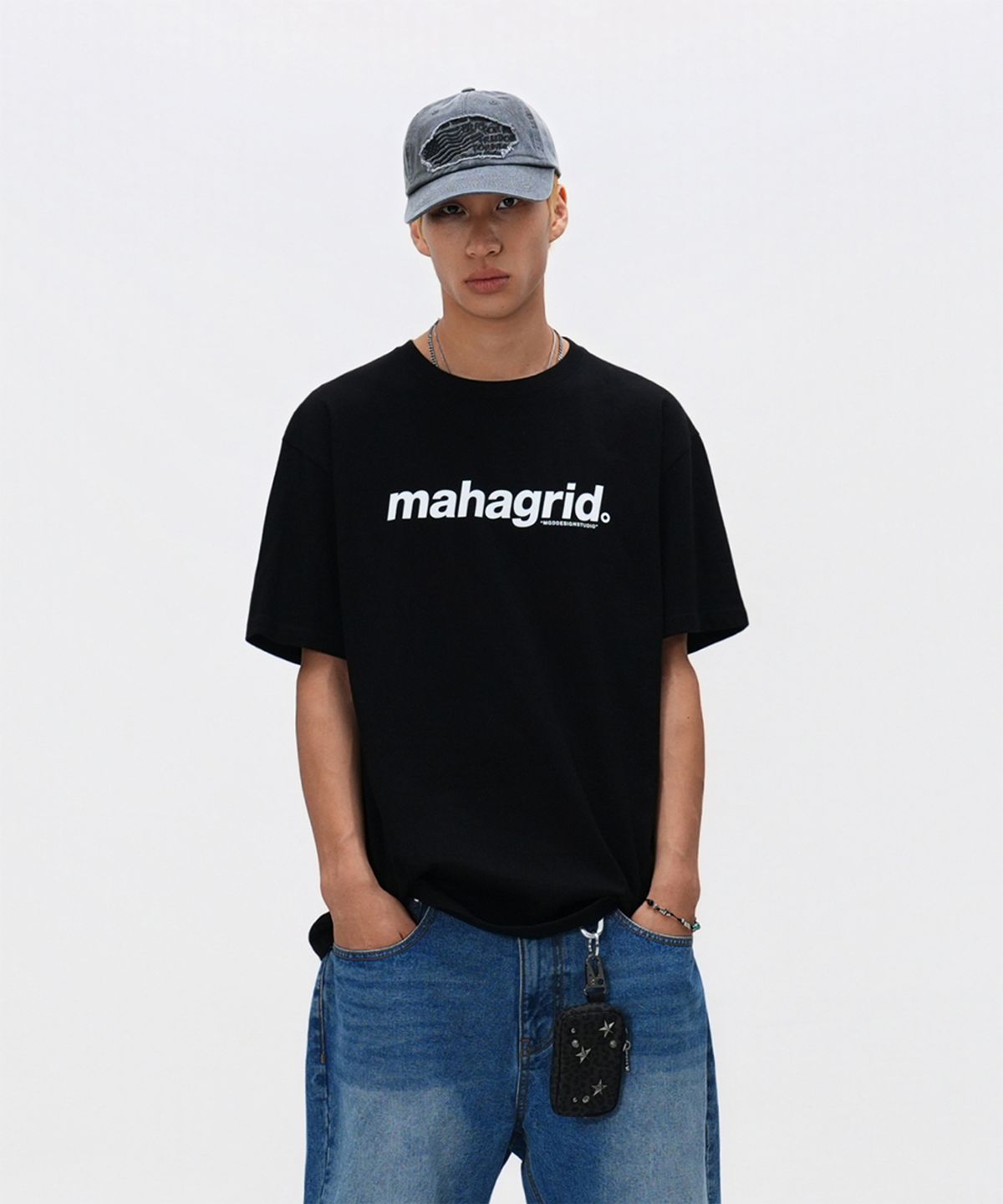 마하그리드(MAHAGRID) BASIC LOGO TEE BLACK(MG2CMMT502A)