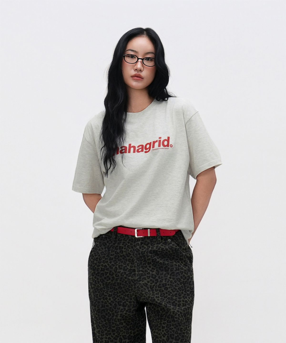 마하그리드(MAHAGRID) BASIC LOGO TEE LIGHT OATMEAL(MG2CMMT502A)