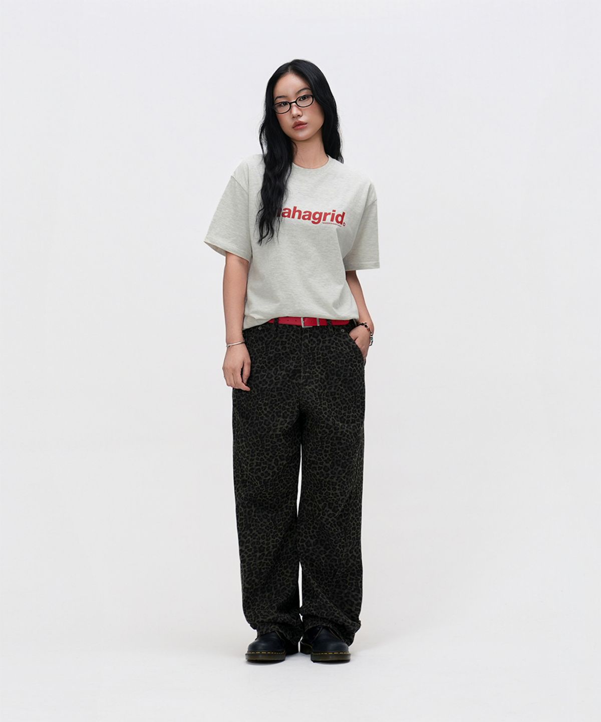 마하그리드(MAHAGRID) BASIC LOGO TEE LIGHT OATMEAL(MG2CMMT502A)