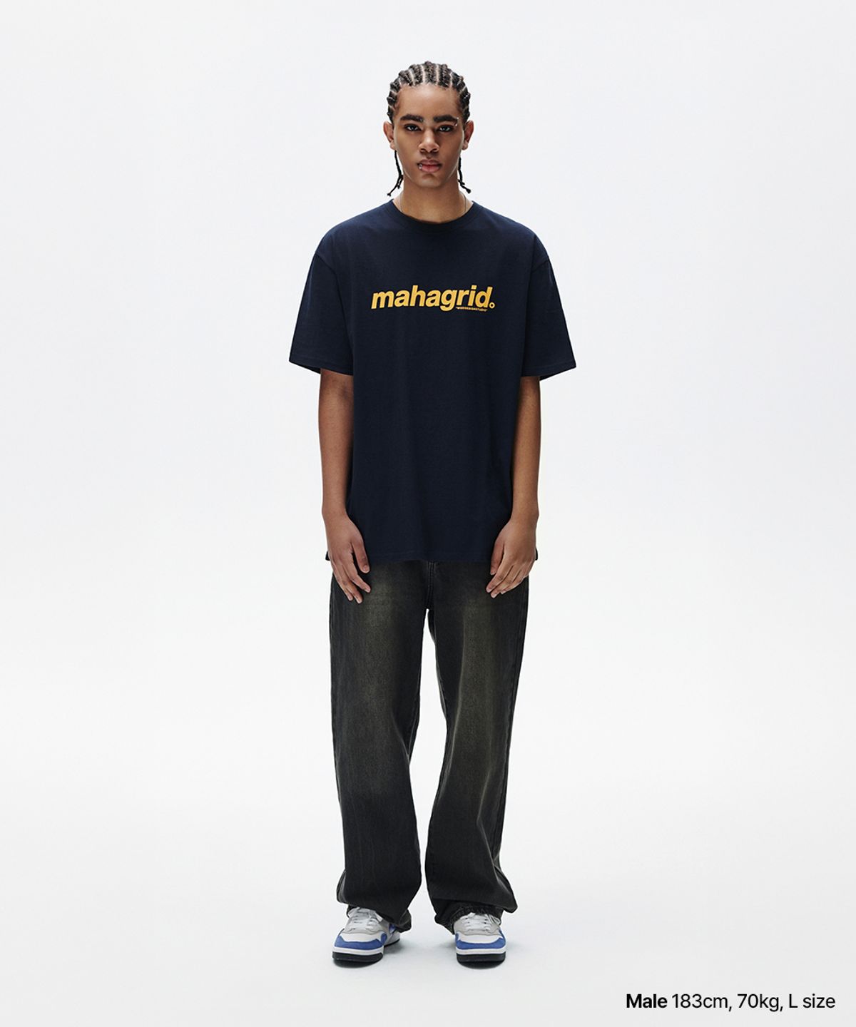 마하그리드(MAHAGRID) BASIC LOGO TEE NAVY(MG2CMMT502A)