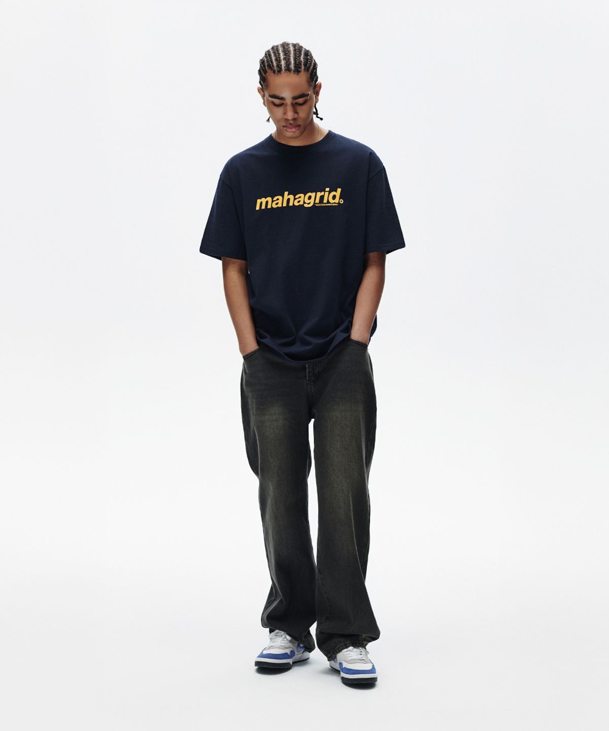 마하그리드(MAHAGRID) BASIC LOGO TEE NAVY(MG2CMMT502A)