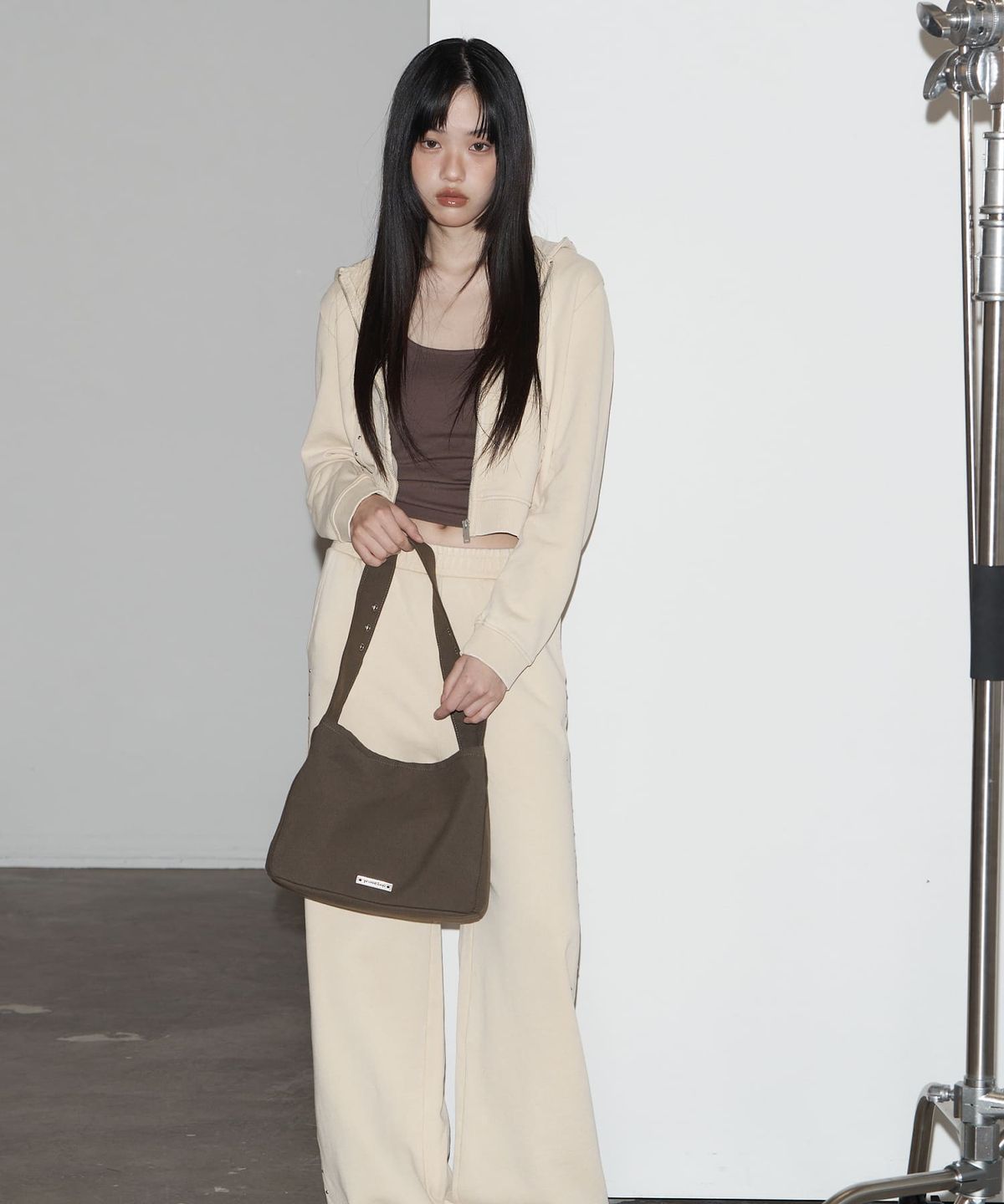 피넛루프(PEANUT LOOP) Essential Organizer Bag Khaki