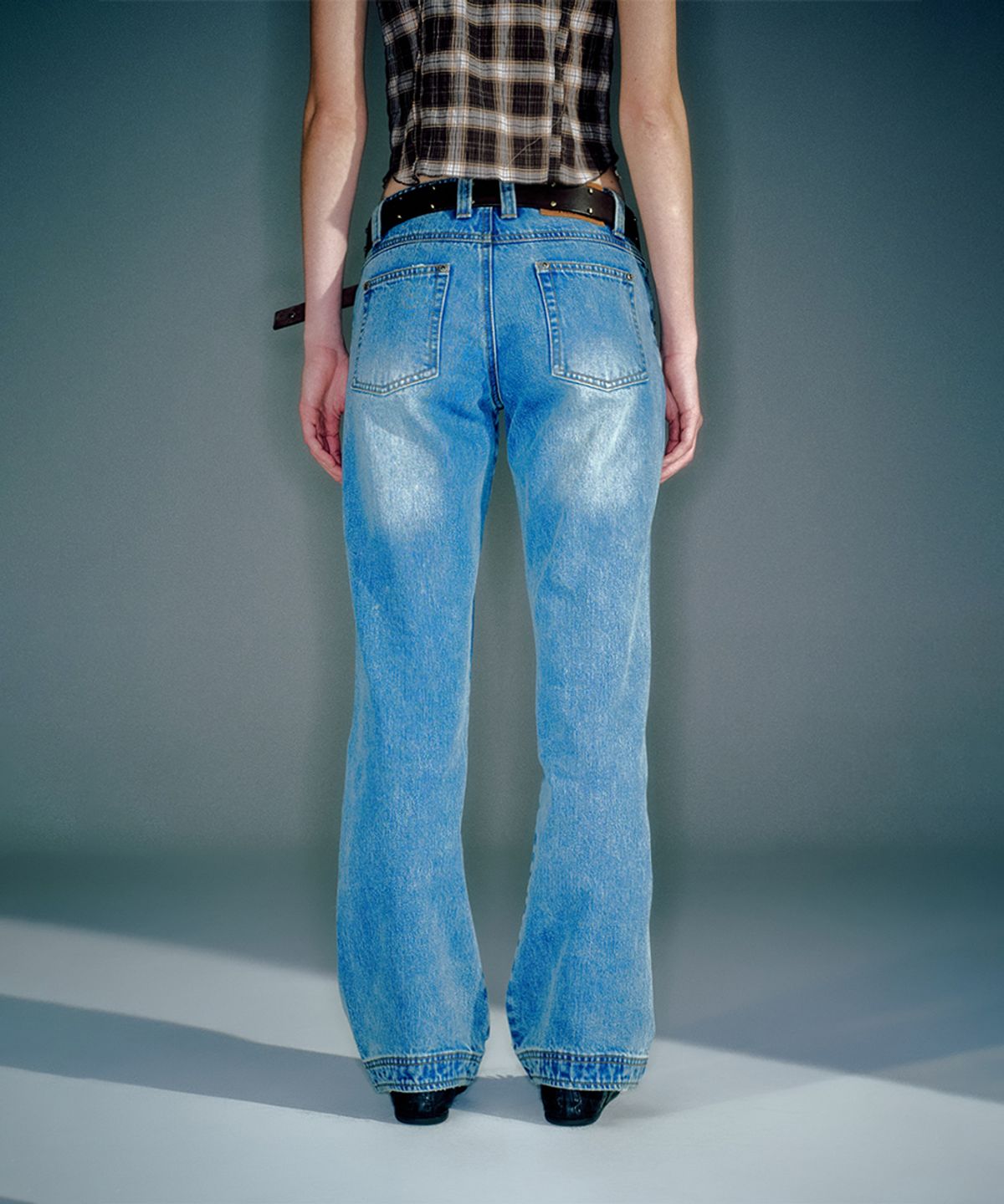 베이컨트 아카이브(VACANT ARCHIVE) PITA STRAIGHT DAMAGED DENIM BLUE