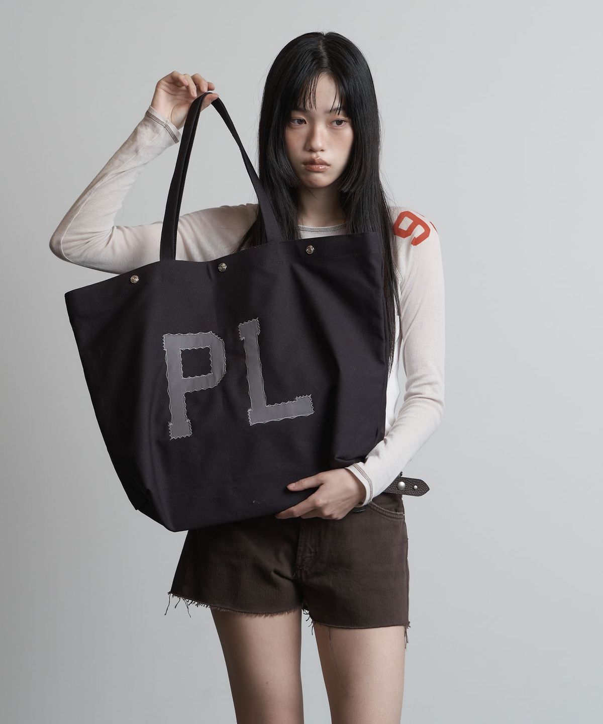 피넛루프(PEANUT LOOP) PL Applique Canvas bag Black Berry