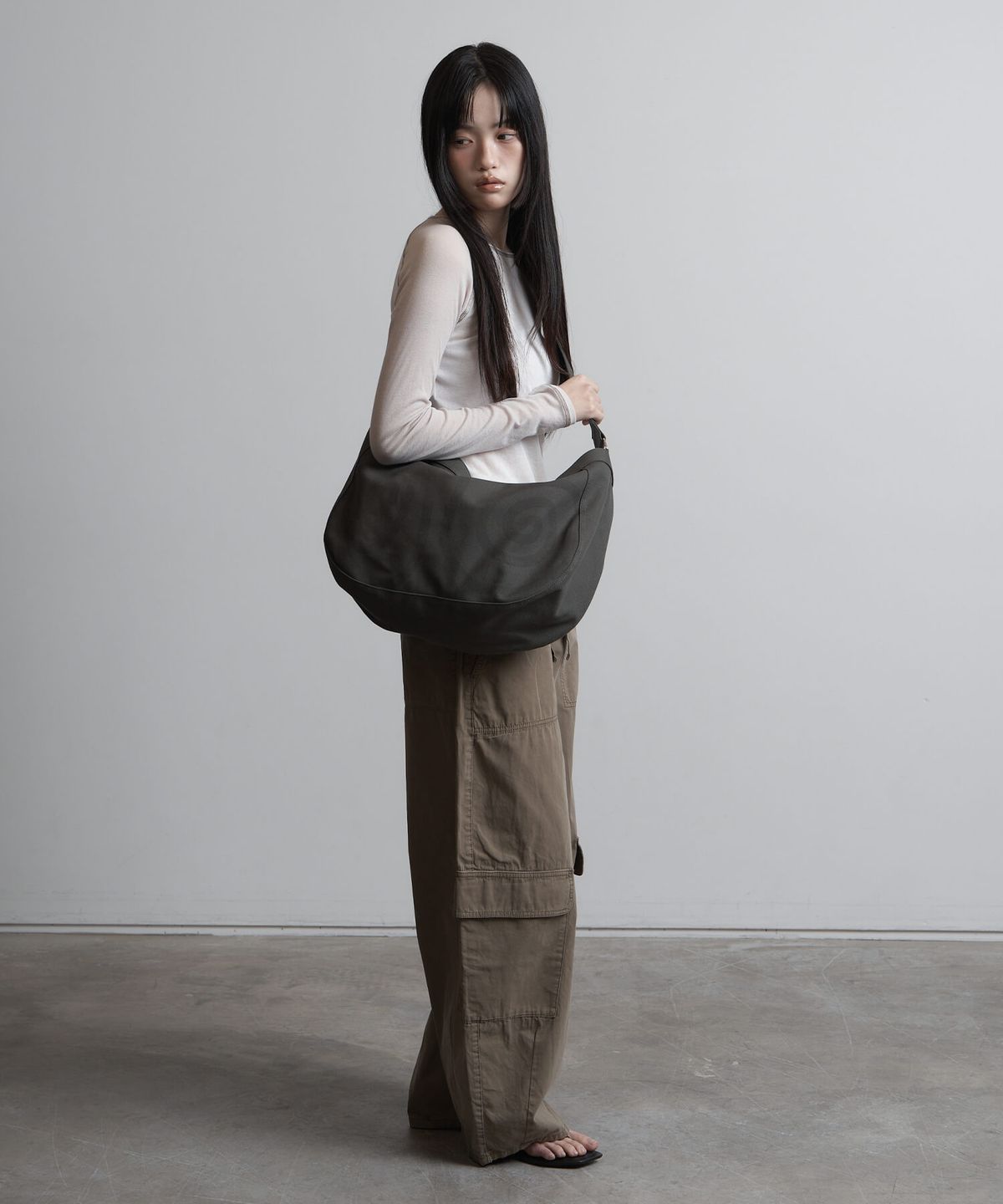 피넛루프(PEANUT LOOP) Spiral Canvas cross bag Khaki