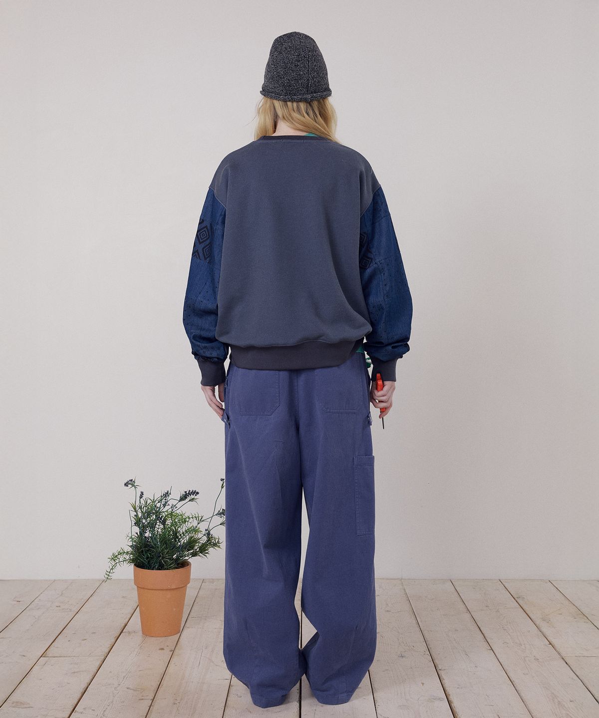 프리터(FRITUR) Patchwork Denim Sweatshirt Navy_F261TS06