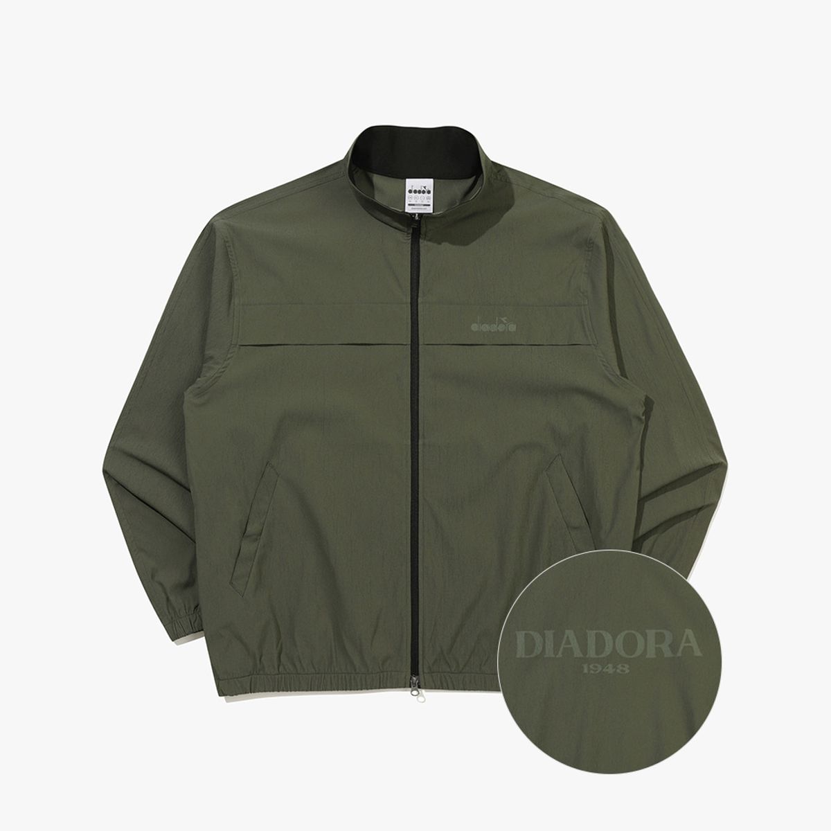 디아도라(diadora) 마이크로 플리츠 자켓 KHAKI