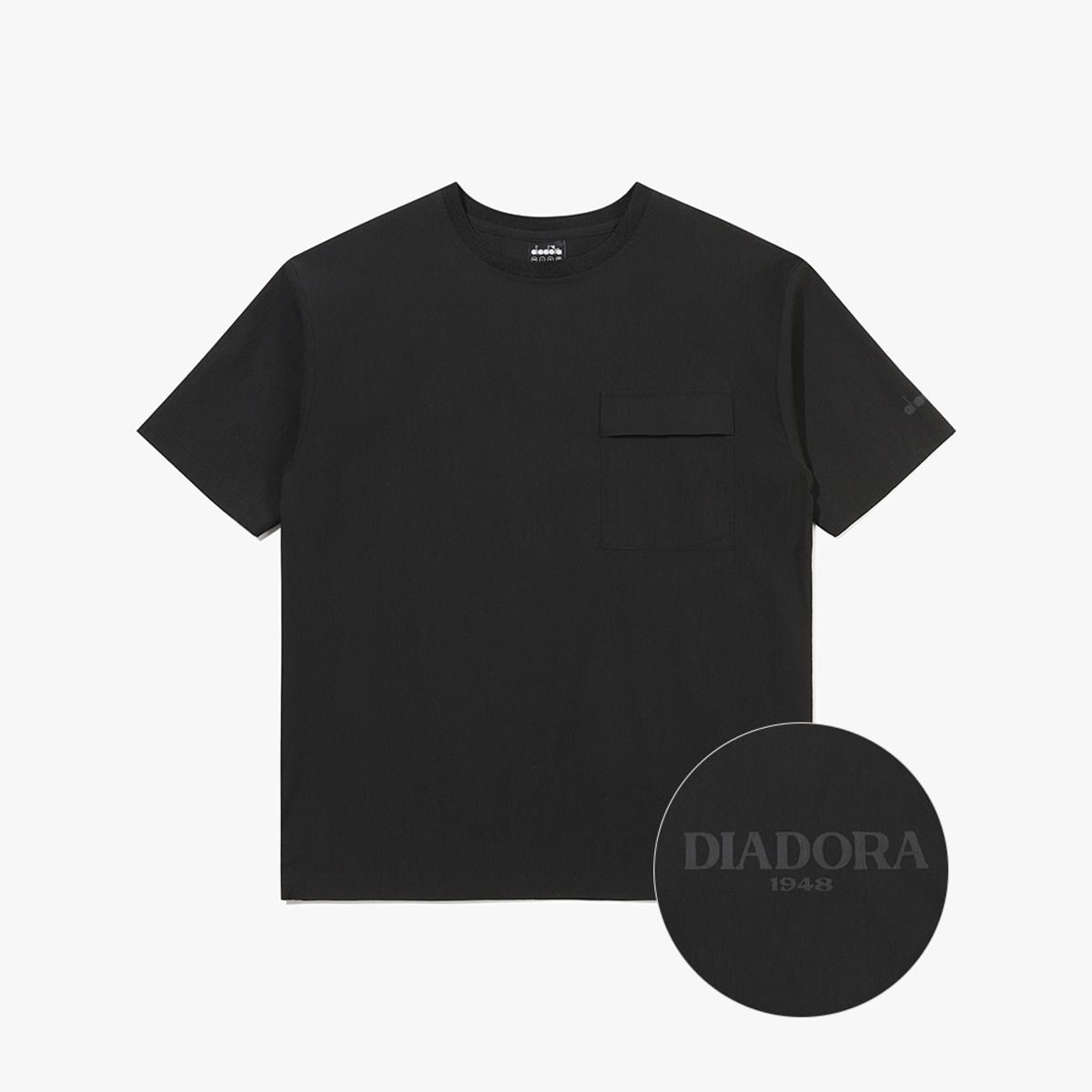 디아도라(diadora) 마이크로 플리츠 반팔 피스테 BLACK