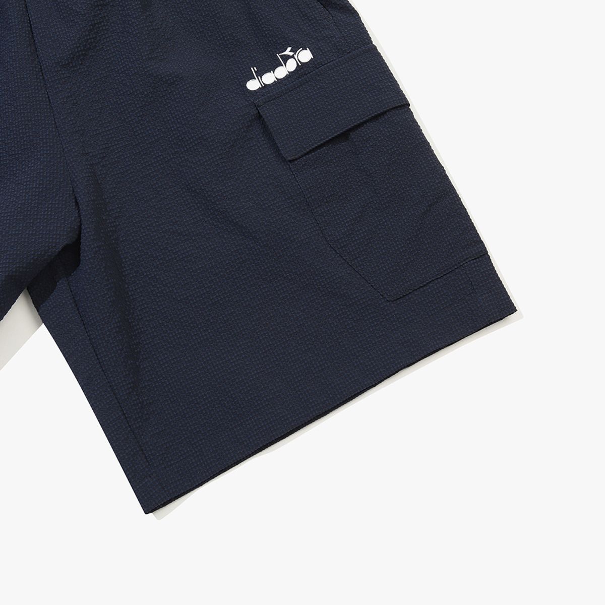 디아도라(diadora) 에어서커 카고 하프팬츠 NAVY