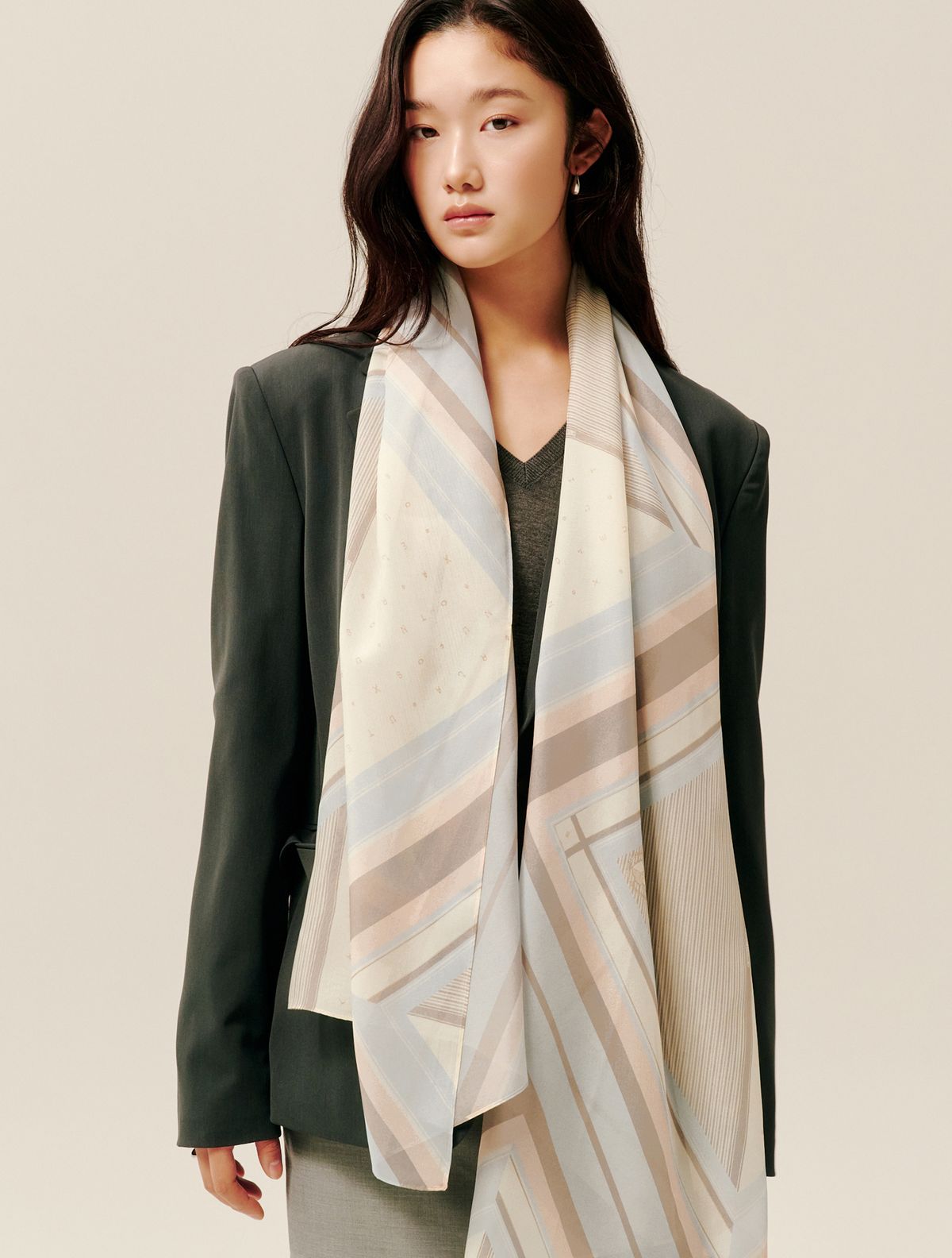 생럭슈(SAINTLUXURE) 헤일로 블루그레이