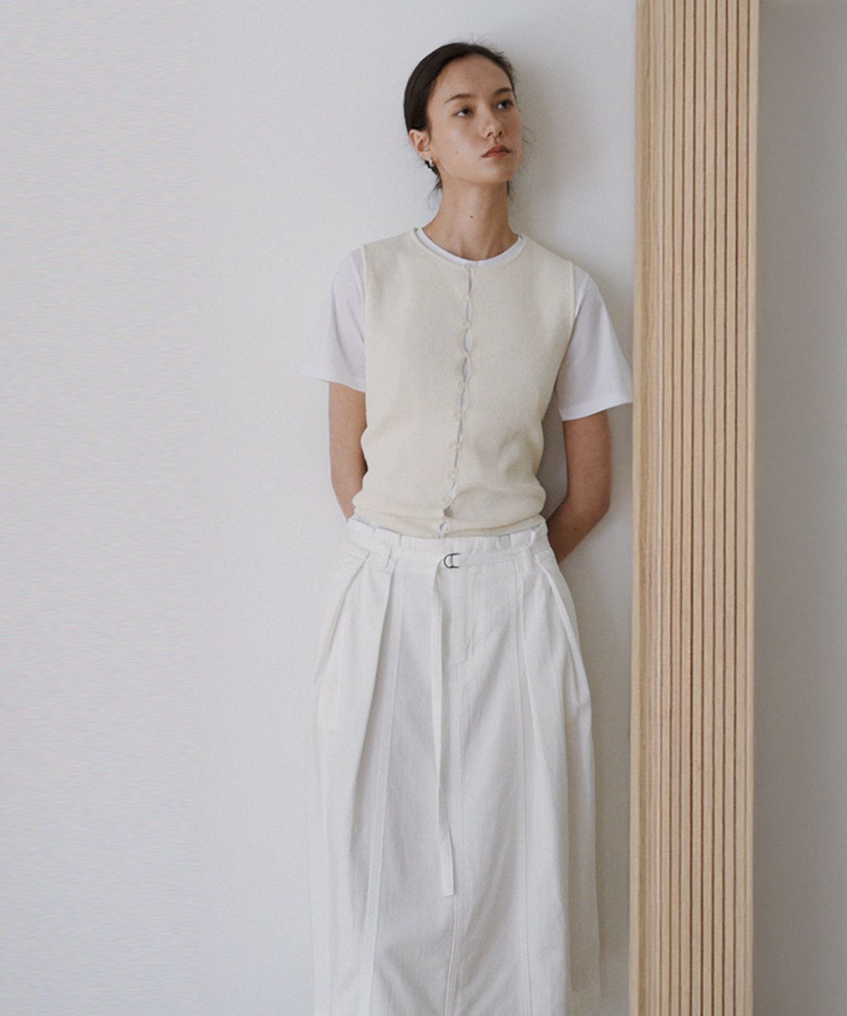 퀸스래빗(Q'SRB) Volume Silhouette Belted Cotton Gathered Skirt