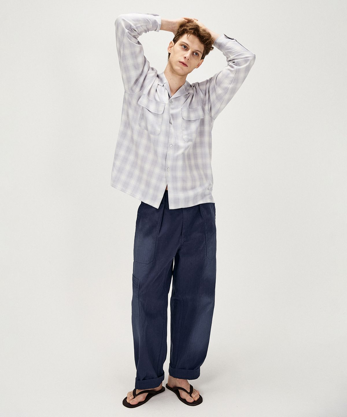 셔터(SHIRTER) BLEACHED USAF HBT PANTS (FADED BLUE)