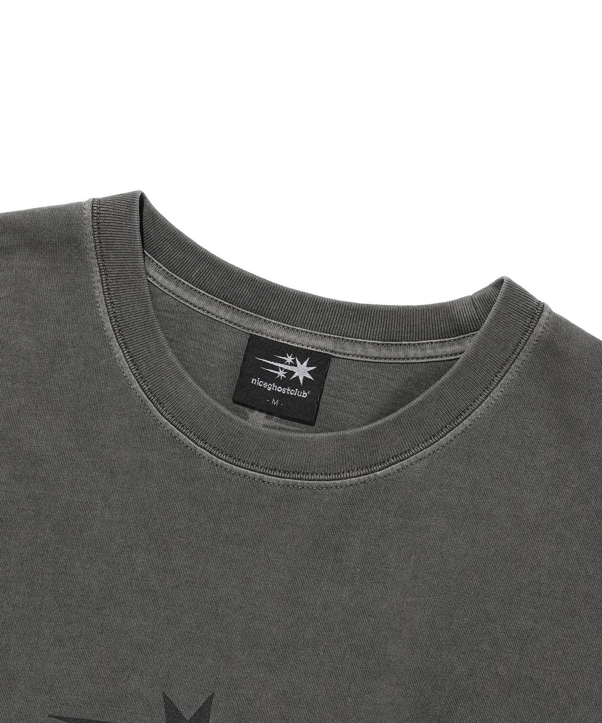 나이스고스트클럽(NICEGHOSTCLUB) 3STAR SYMBOL PIGMENT TEE_CHARCOAL(NG2GMUT501A)