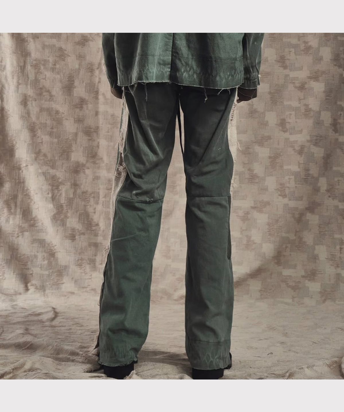 마이너스(MINUS) Twist Line Truck Pants(VINTAGE US ARMY LAUNDRY BAG)  - OLIVE
