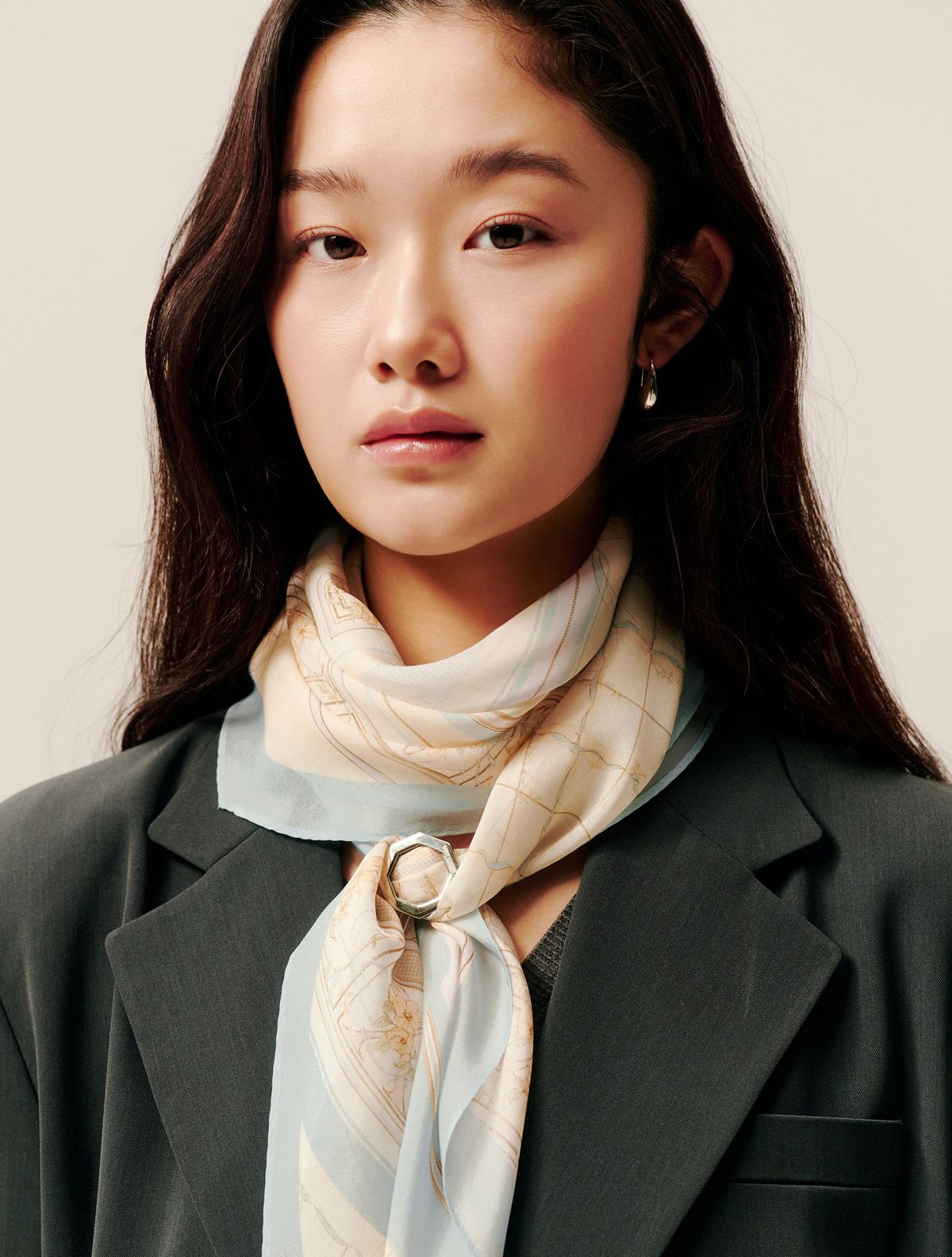 생럭슈(SAINTLUXURE) 뤼에르 블루