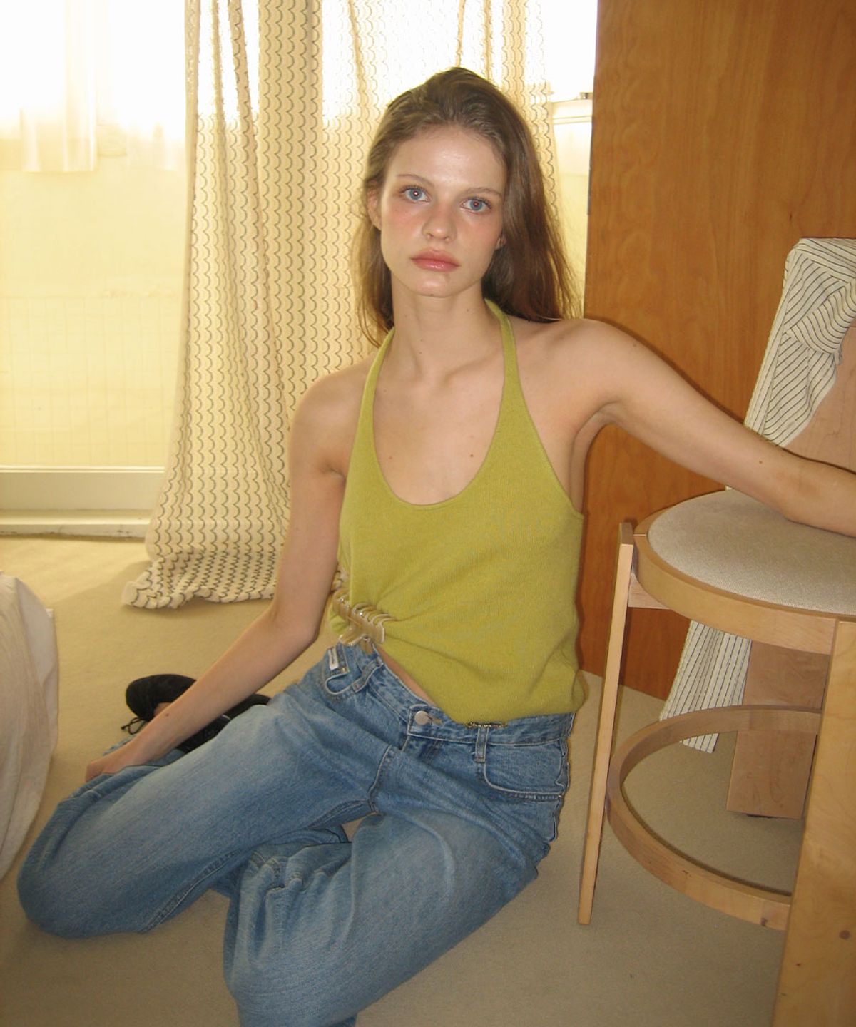어패럴아카이브(APPAREL ARCHIVE) Hay wool halter layered sleeveless - Olive