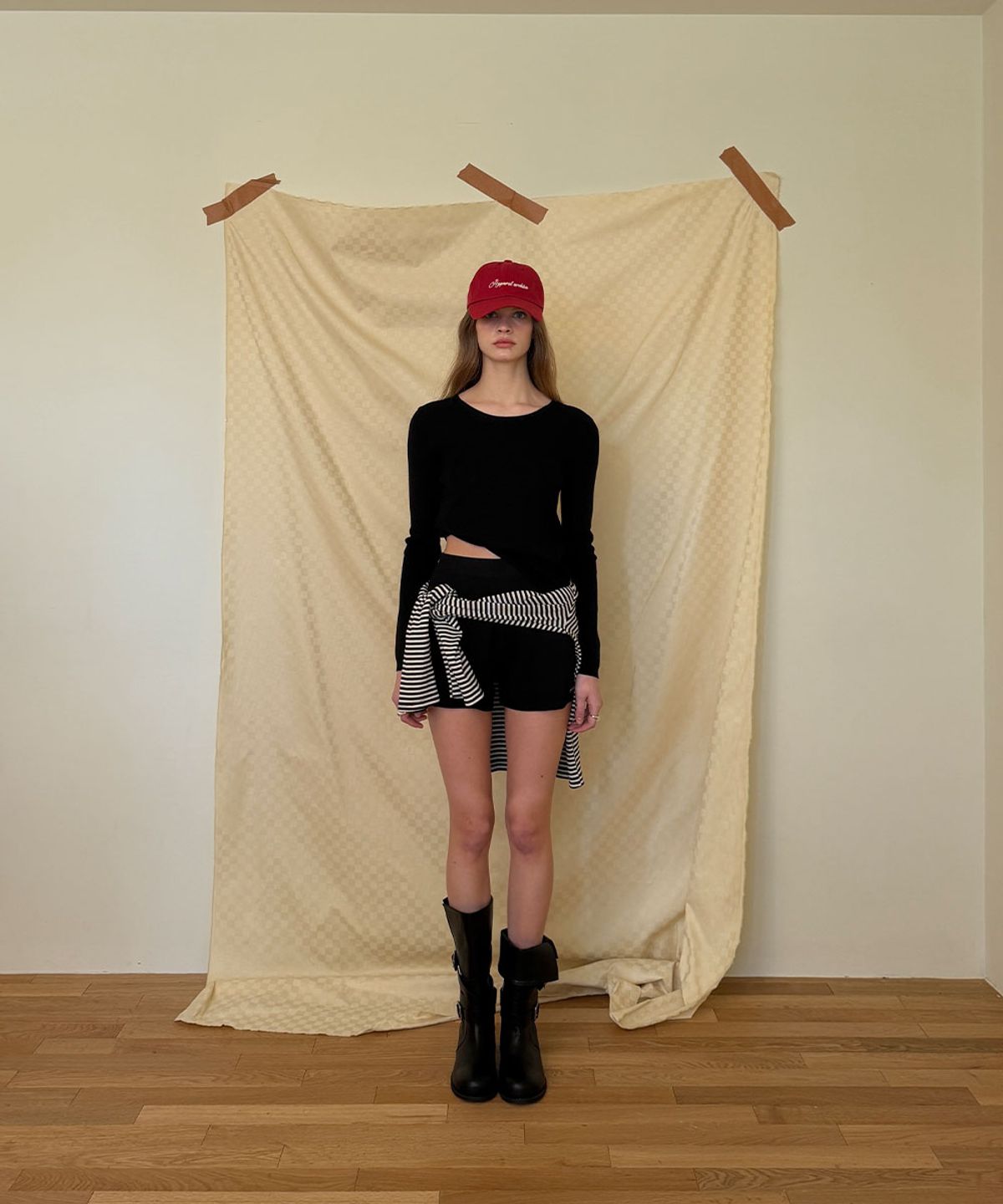 어패럴아카이브(APPAREL ARCHIVE) Deer long sleeve knit - Black
