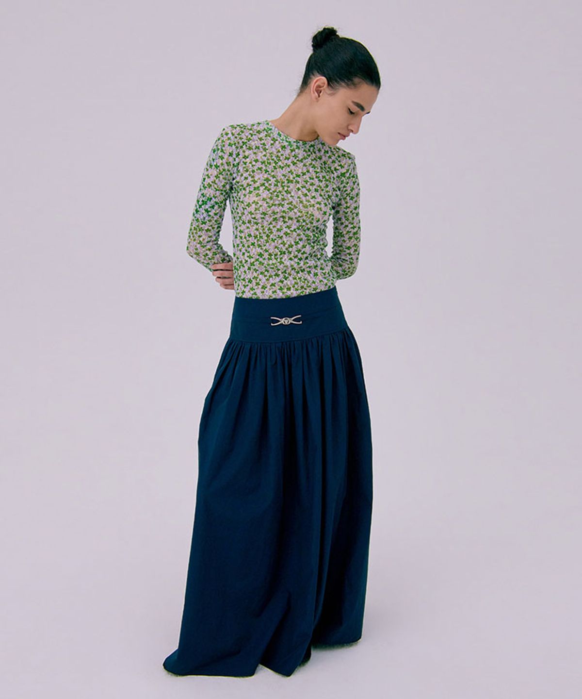 분더캄머(WNDERKAMMER) Shirring Maxi Skirt_Navy(셔링 맥시 스커트_네이비)