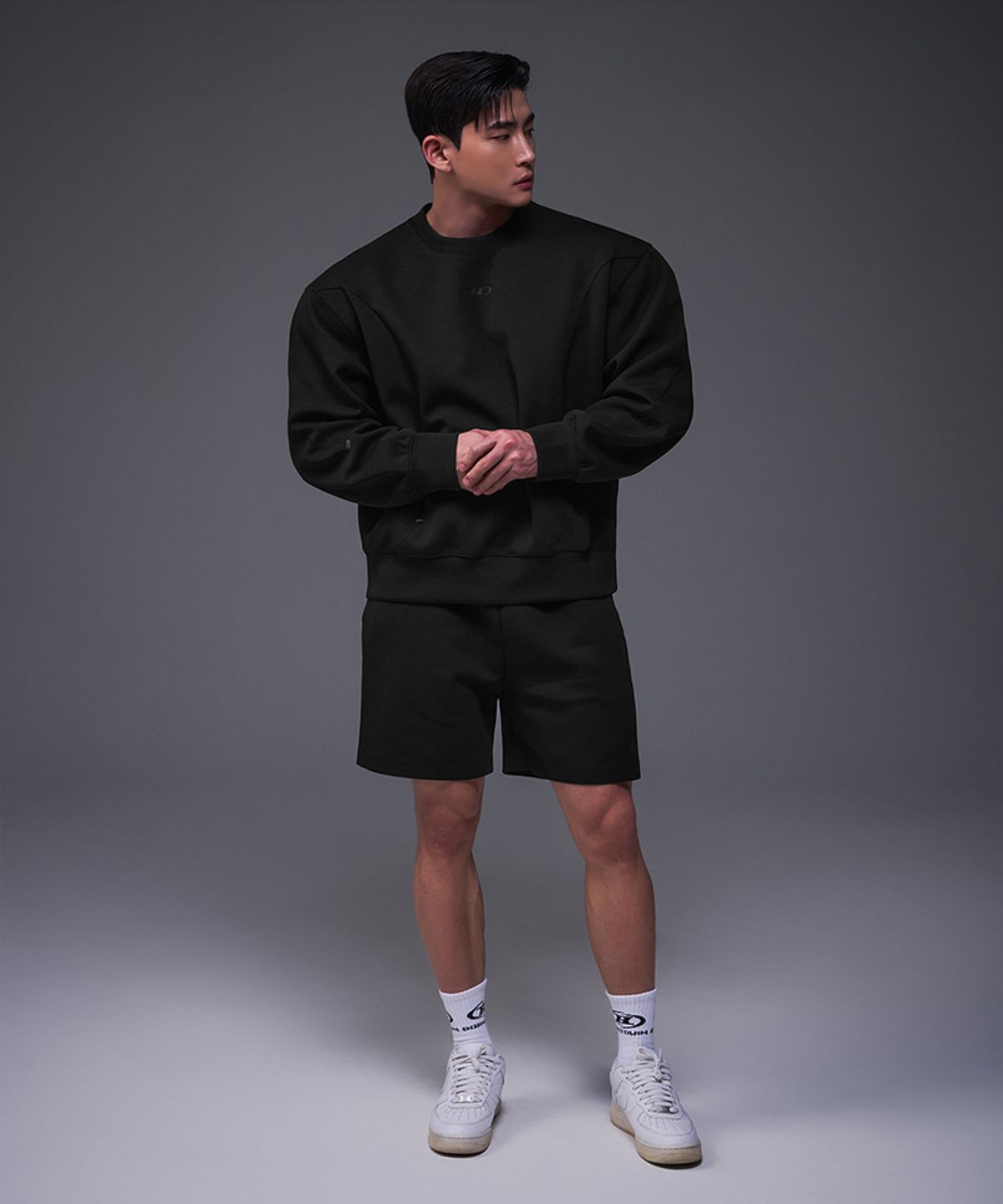 본투윈(BORN TO WIN) SYMBOL B TECH SHORTS [BLACK]
