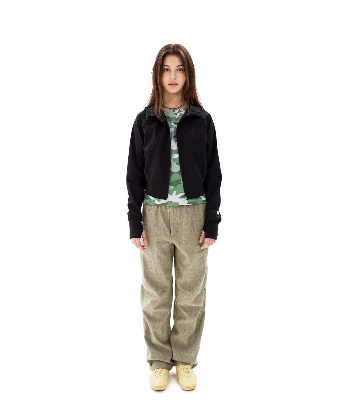 썬러브투어(SUNLOVETOUR) W Beatic Softshell Jacket Black