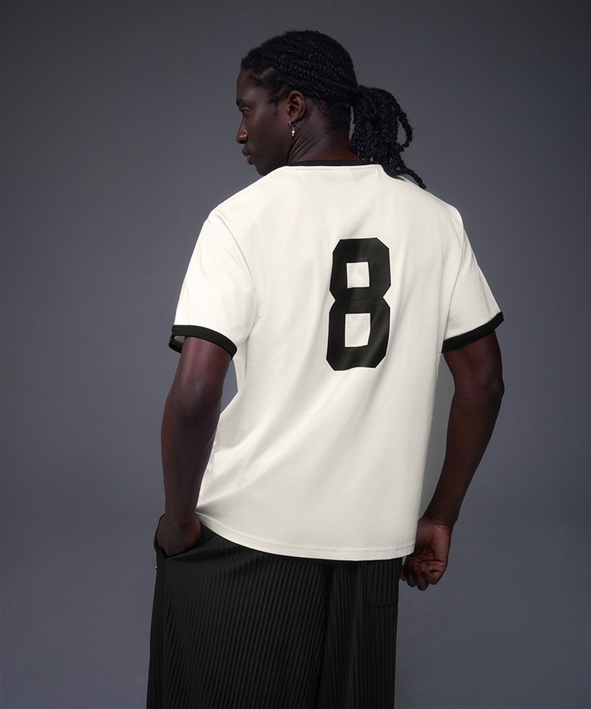 본투윈(BORN TO WIN) NUMBER RINGER REGULAR FIT T-SHIRTS [IVORY]