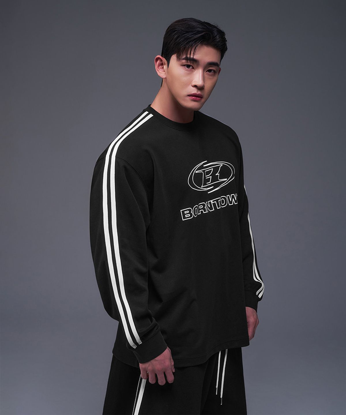 본투윈(BORN TO WIN) SYMBOL LOGO TRACK LONG SLEEVE [BLACK]
