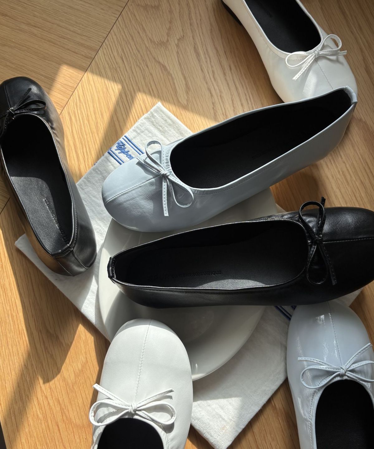 스퍼(SPUR) Logg Wrinkle Basic Flats 플랫슈즈 2cm -WS8031 (3color)