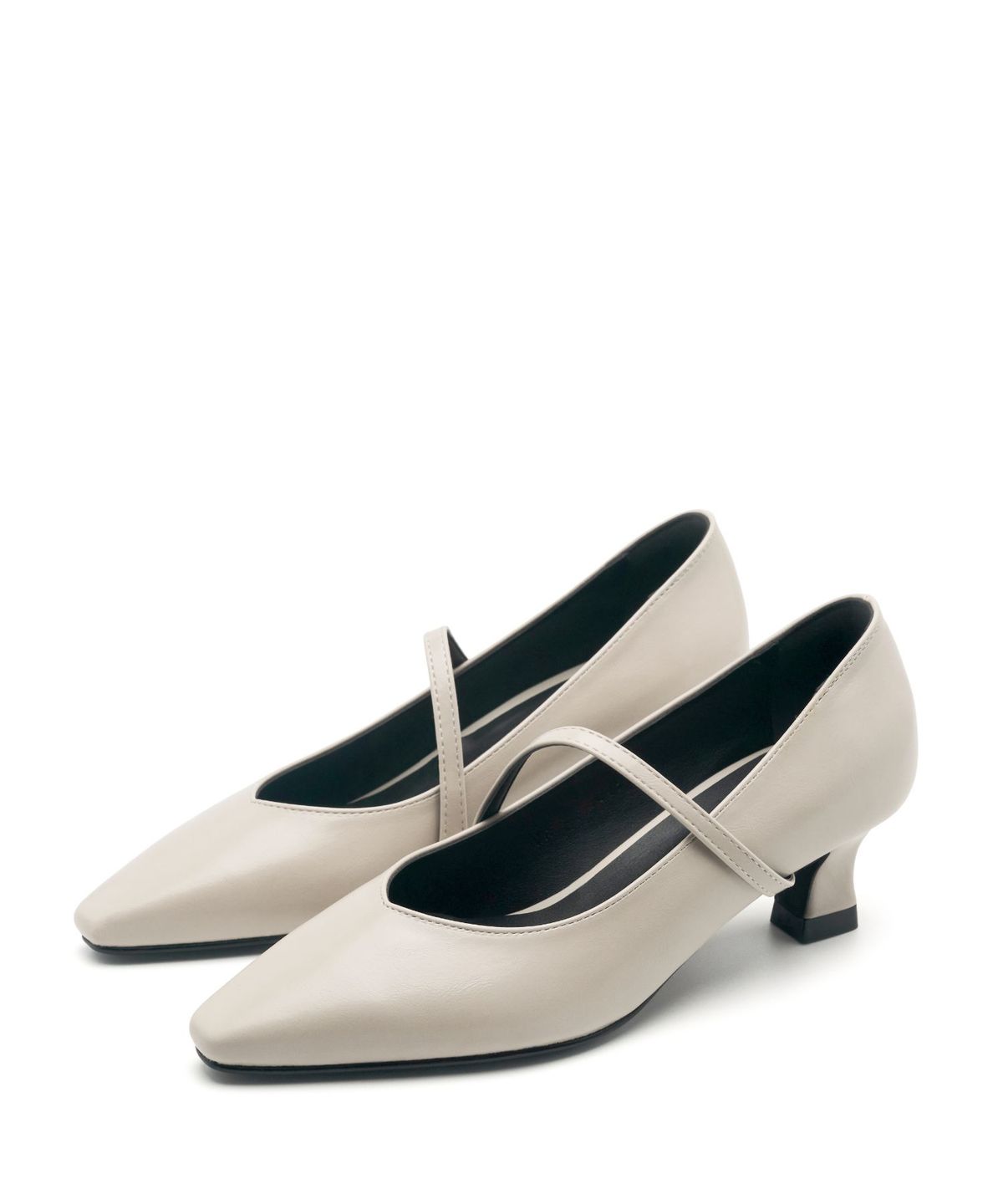 스퍼(SPUR) Rossan V-Cut Minimal Pumps 펌프스 5.5cm -VA8045 (2color)