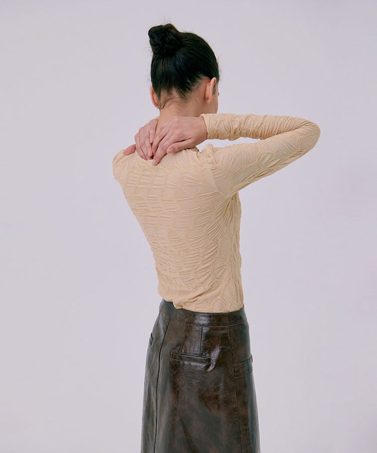 분더캄머(WNDERKAMMER) Crinkle T-Shirt_Light Beige(크링클 티셔츠_연한 베이지색)