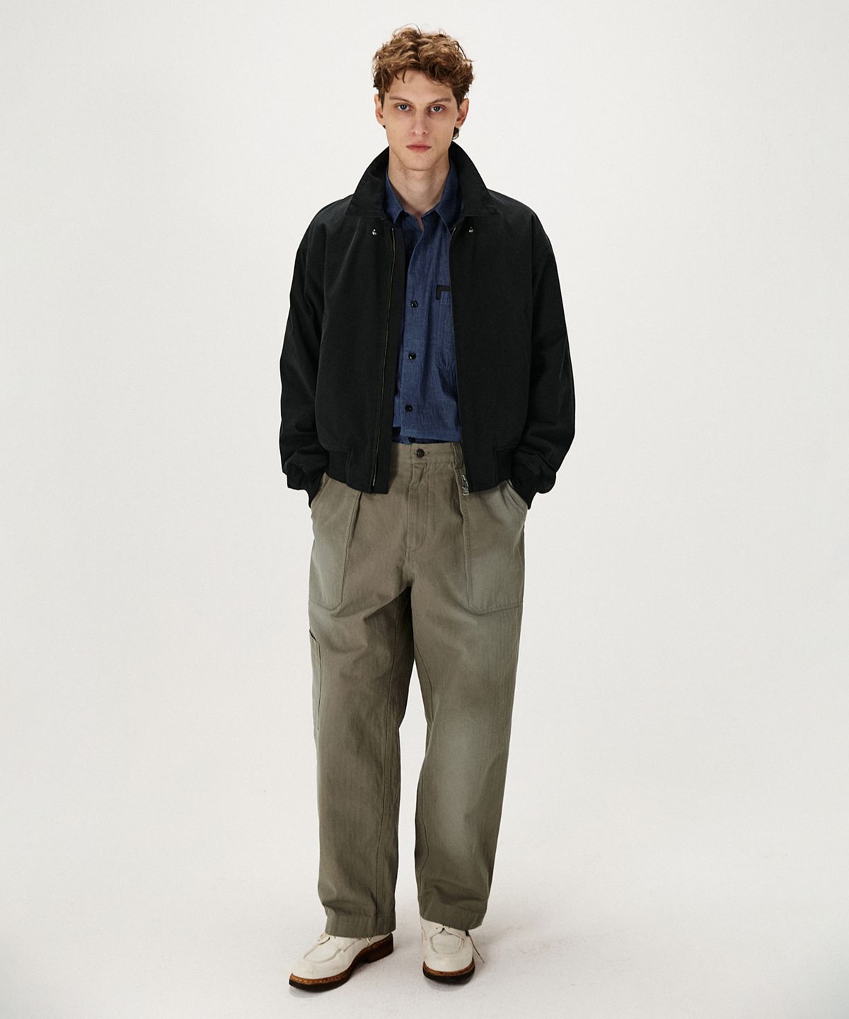 셔터(SHIRTER) COLLARED TANKER JACKET (BLACK)