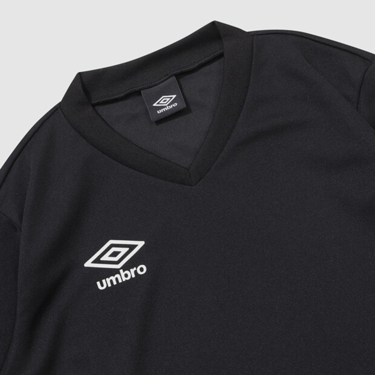 엄브로(UMBRO) 주니어 원포인트 긴팔 게임 셔츠 블랙 UQ116SRL23