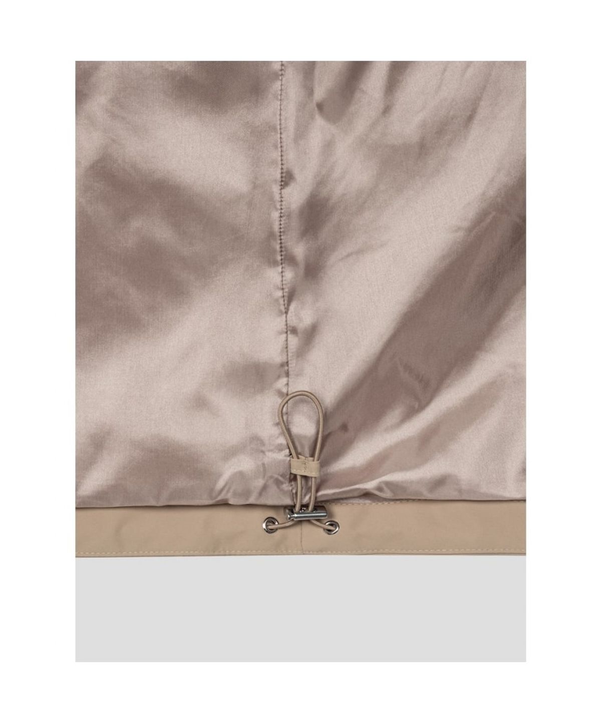 빈폴 레이디스(BEANPOLE LADIES) 폴리 볼륨 후드 점퍼  베이지 (BF6239C04A)