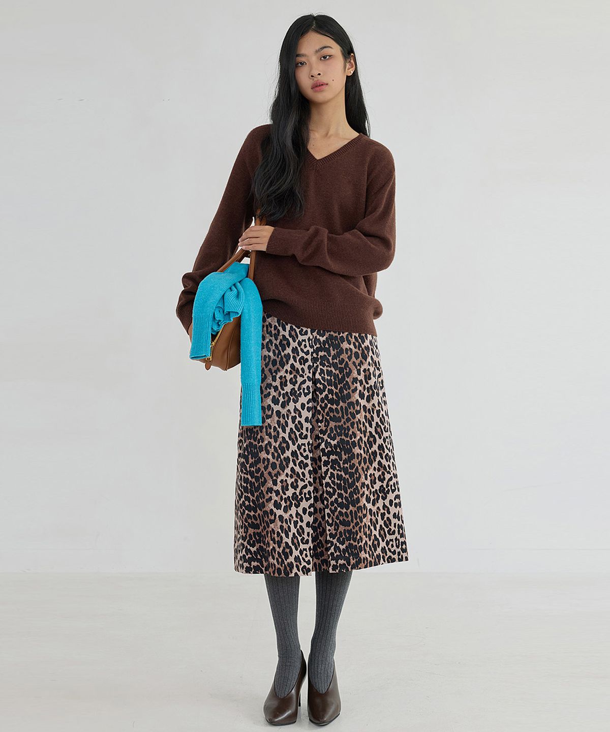 퀸스래빗(Q'SRB) Soft Pleats Midi Skirt_Leopard