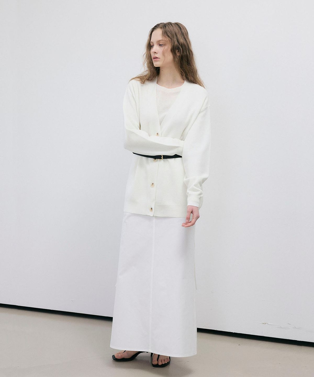 씨커슨(CKUSUN) COTTON BLEND MAXY SKIRT - WHITE