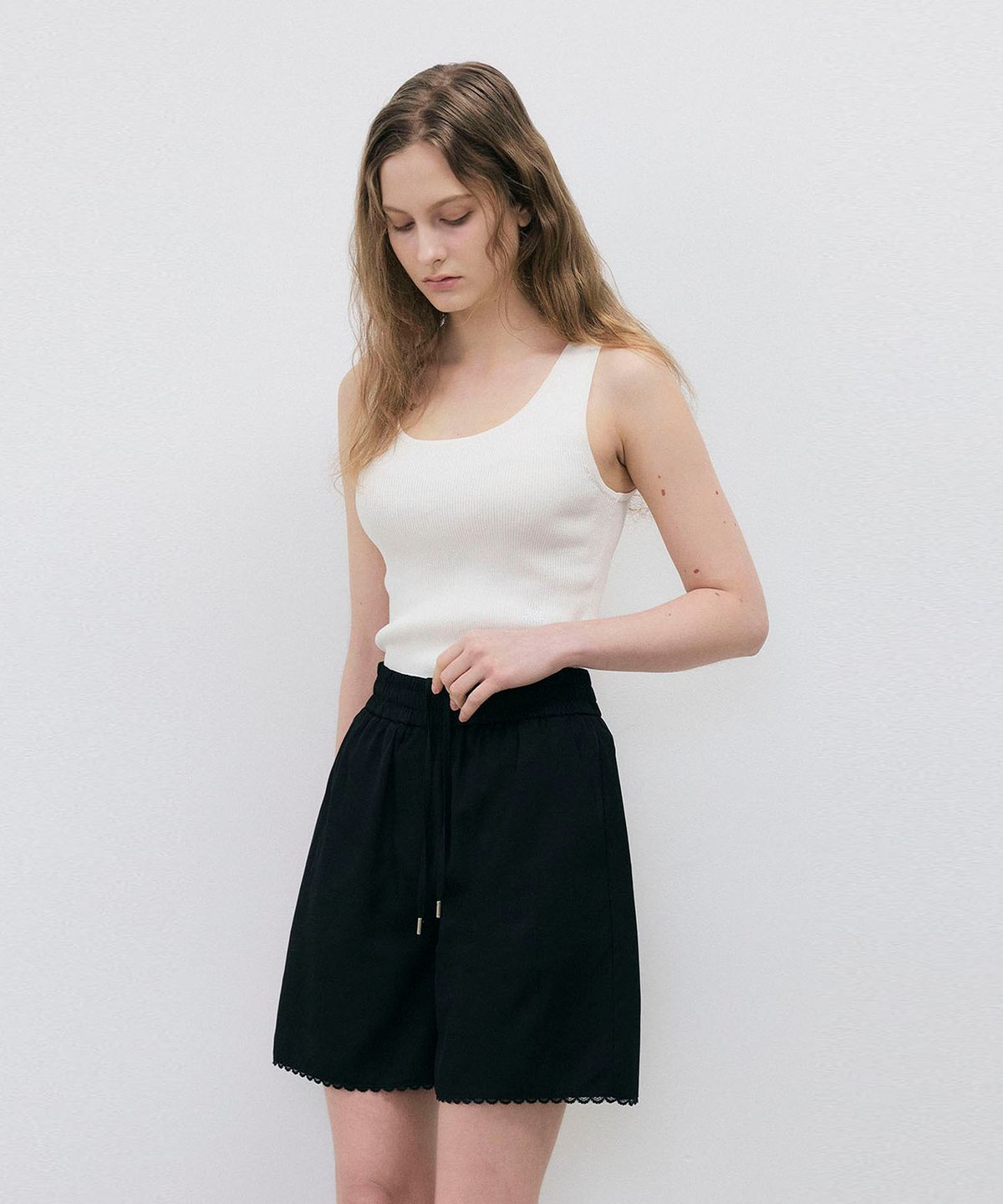 씨커슨(CKUSUN) LACE TRIMMING SHORTS - BLACK