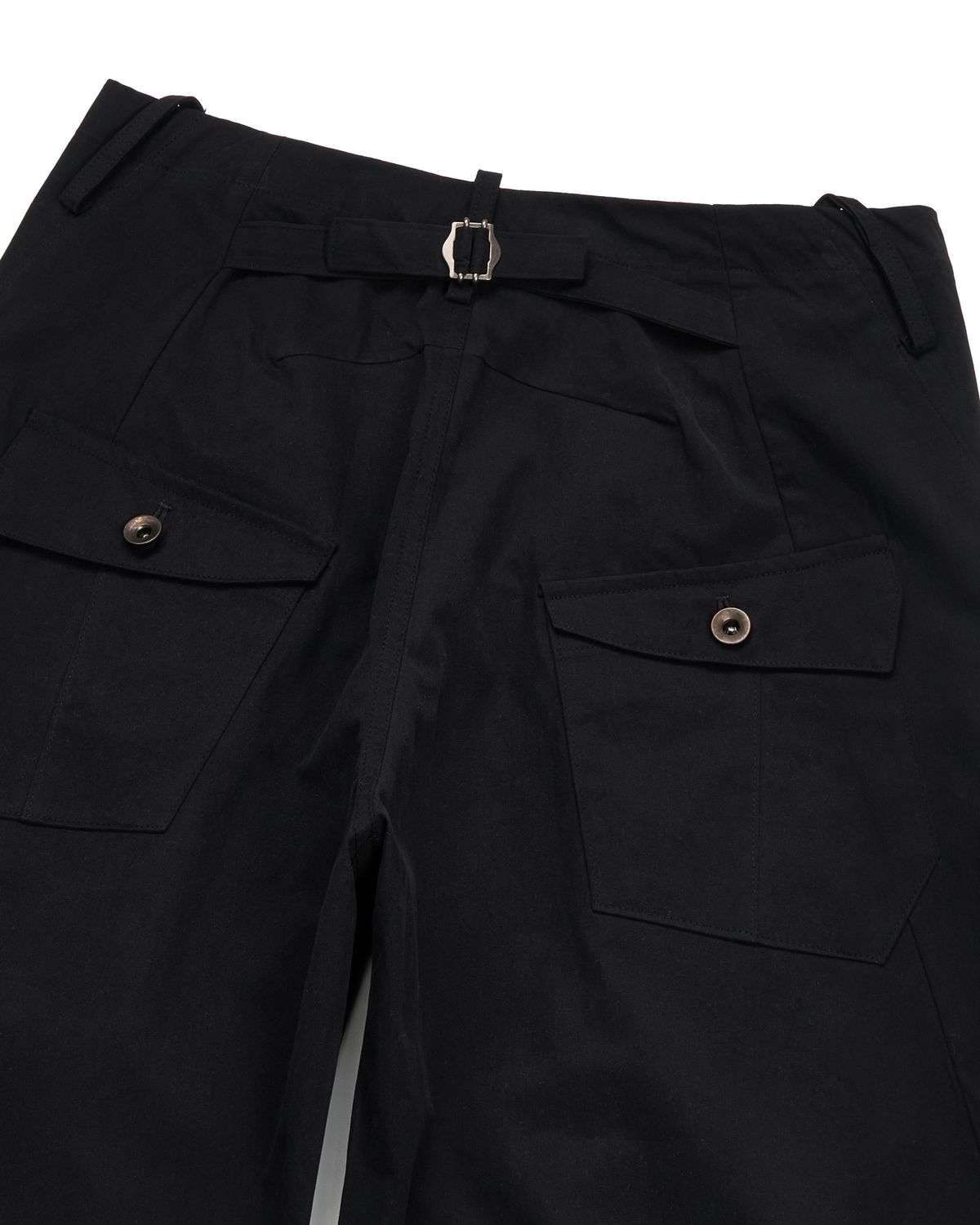 미스테페넘(MYSTEPHENM) VOL. 4.0 Engineered Pants BK