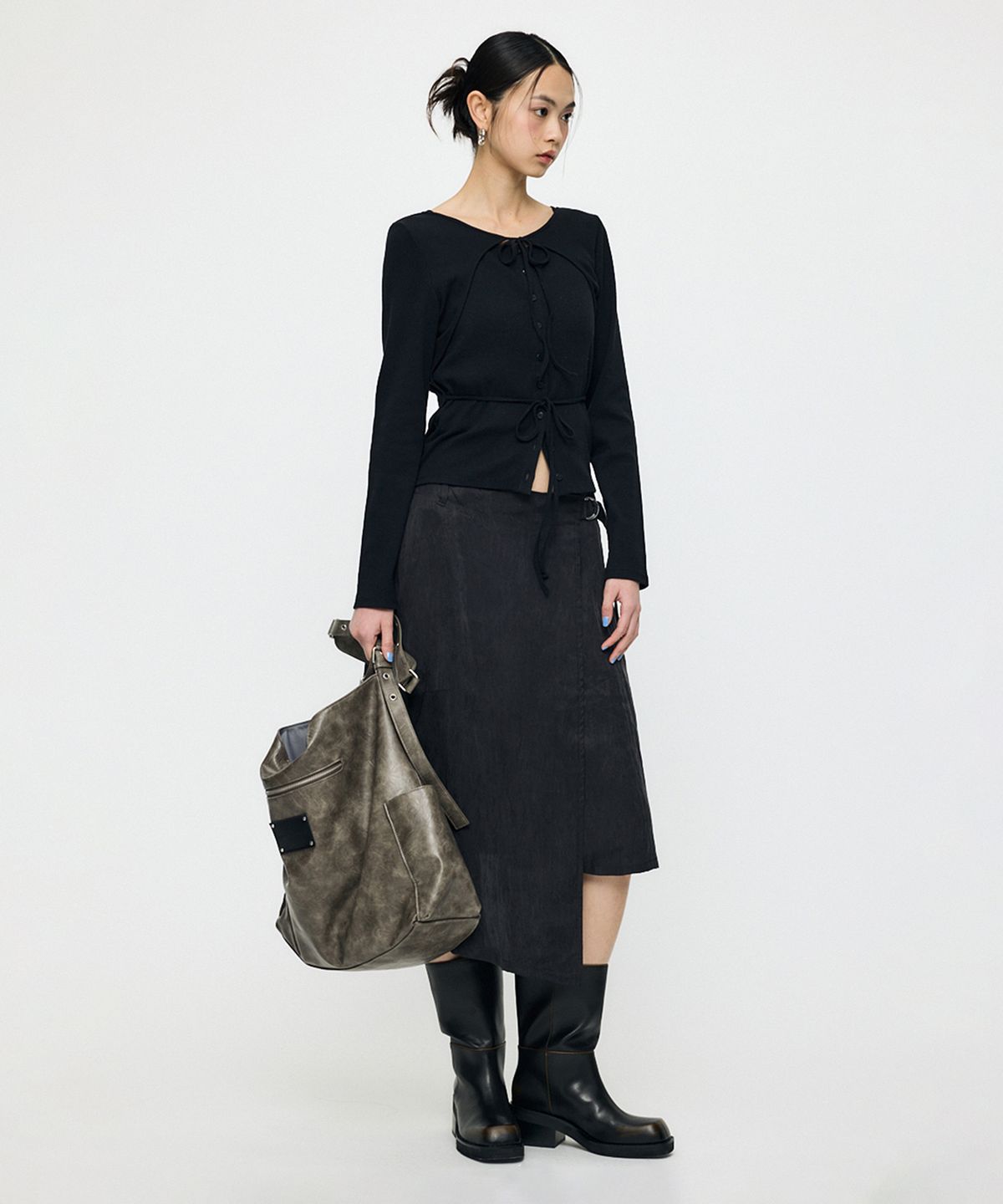 인사일런스 우먼(INSILENCE WOMEN) [MOUSSY] LAYER CUT TOP BLACK